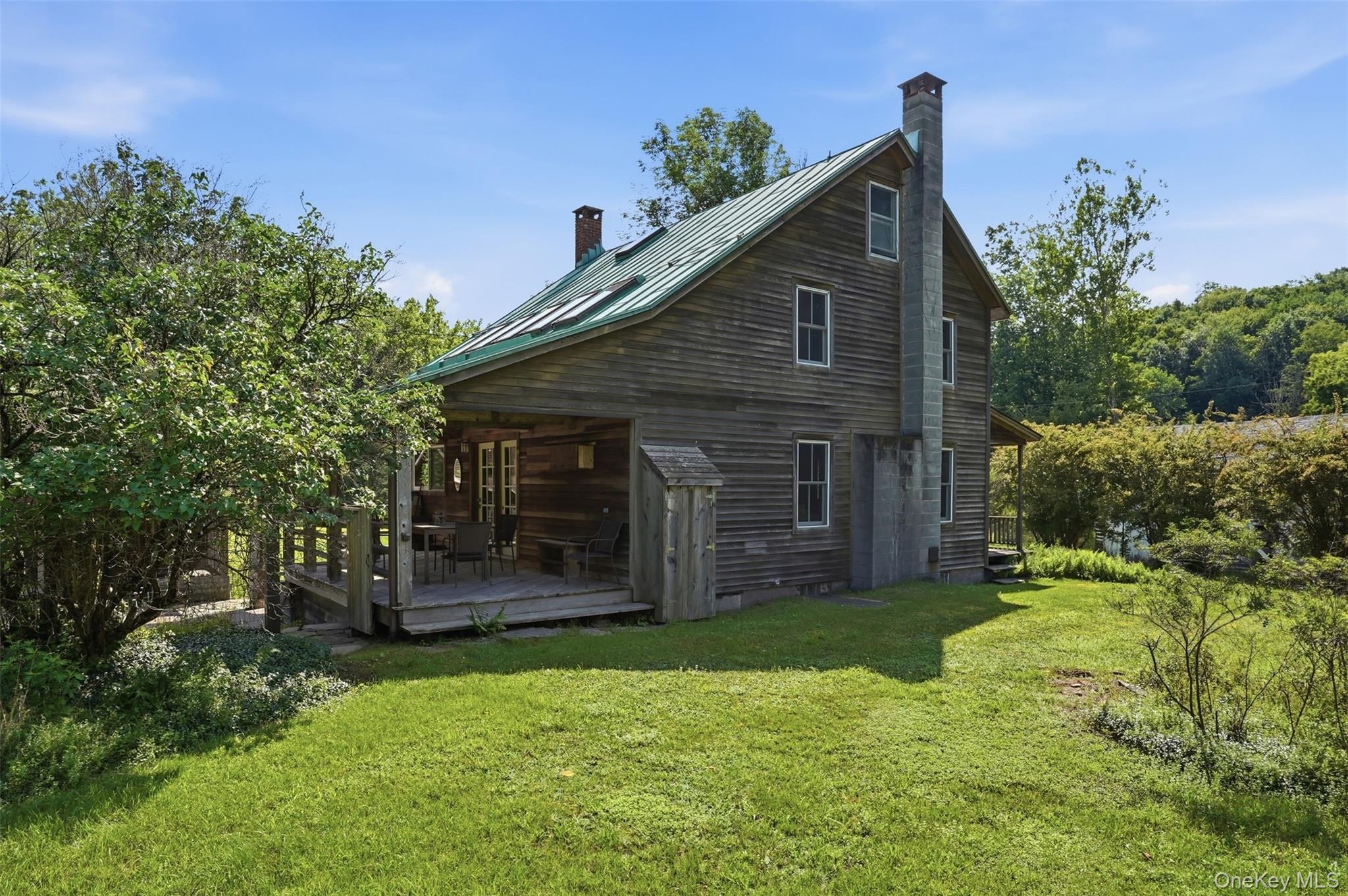 Sundown Farmhouse