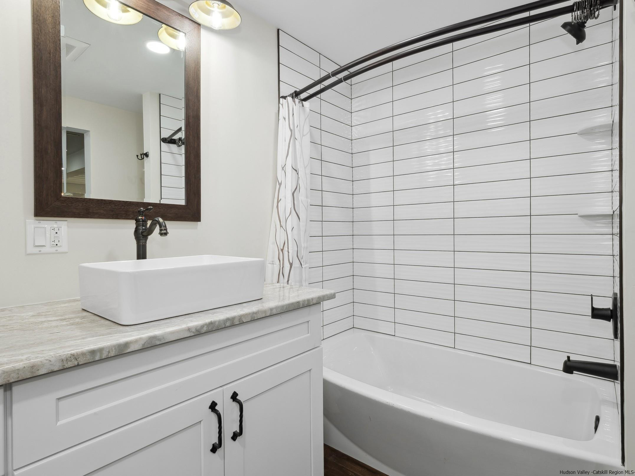 Renovated Country Charmer
