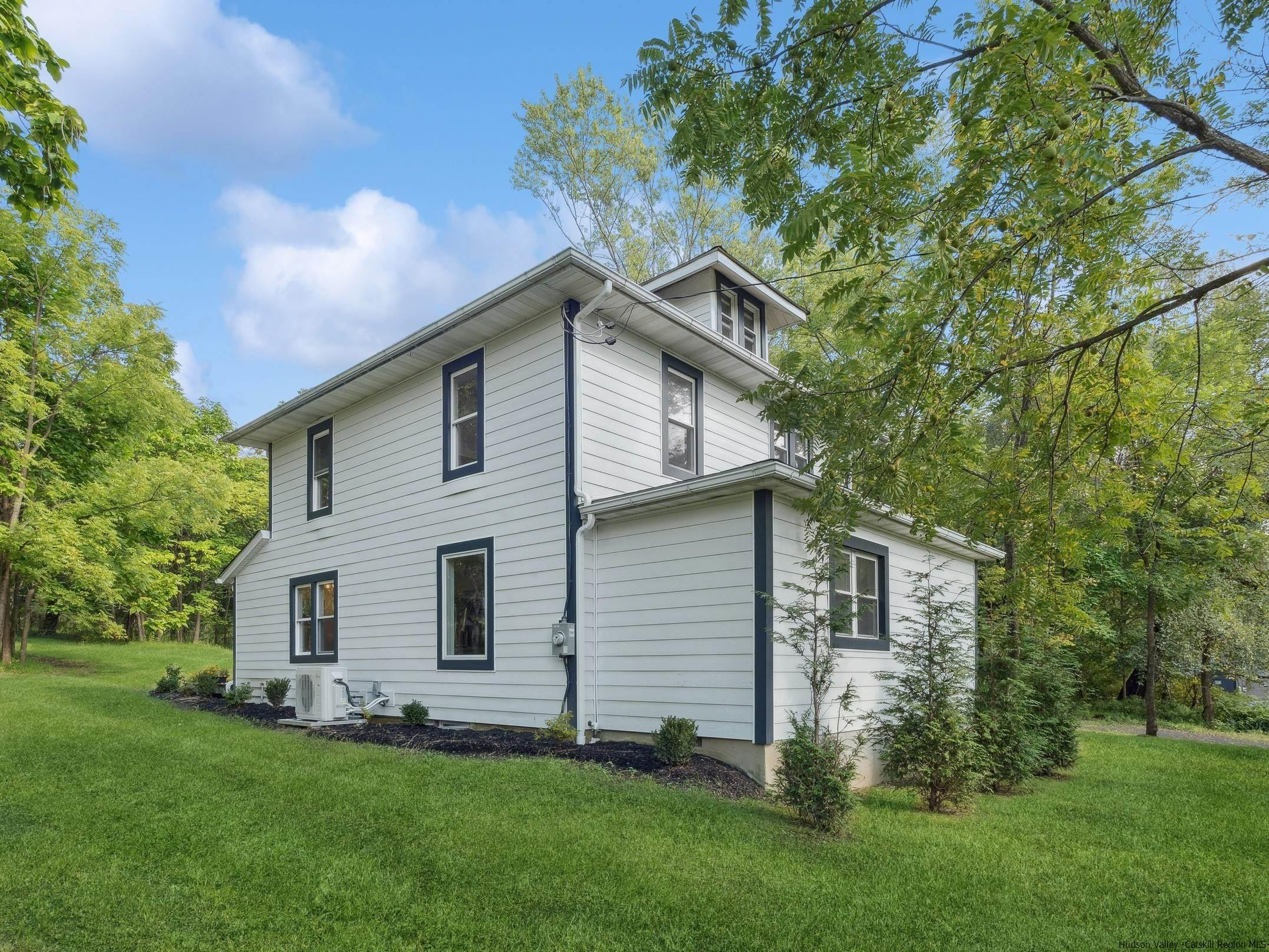 Renovated Country Charmer