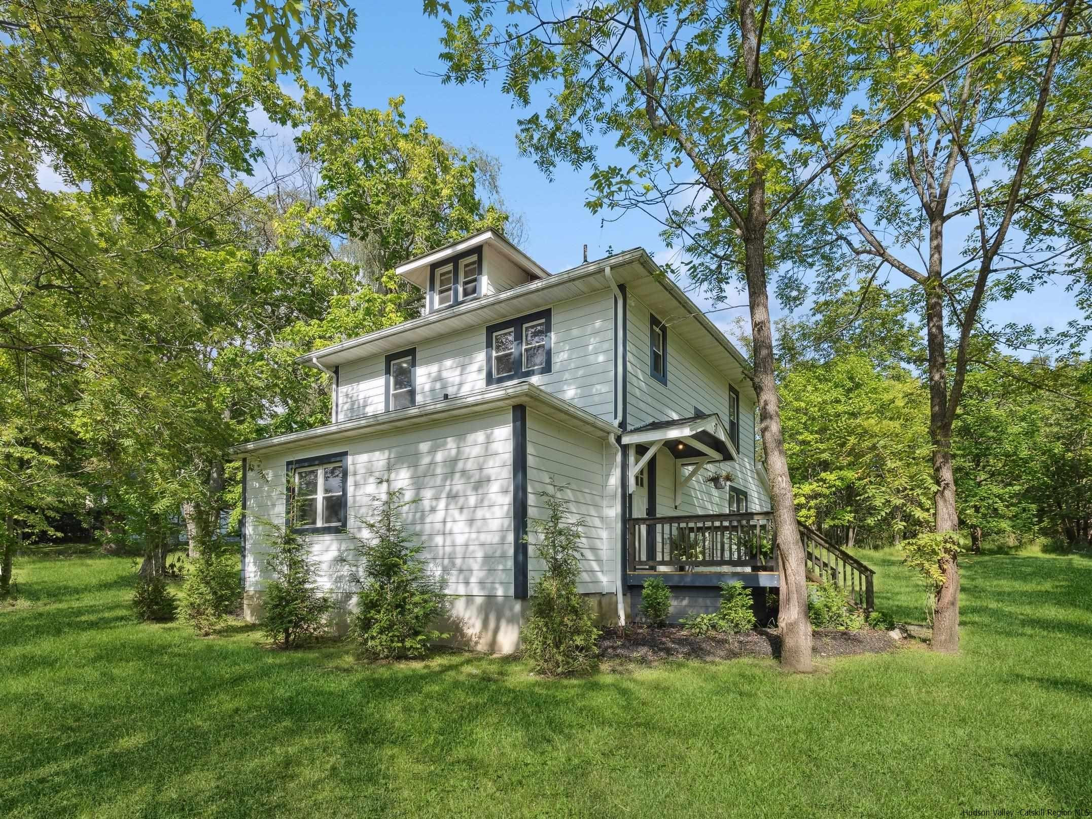 Renovated Country Charmer