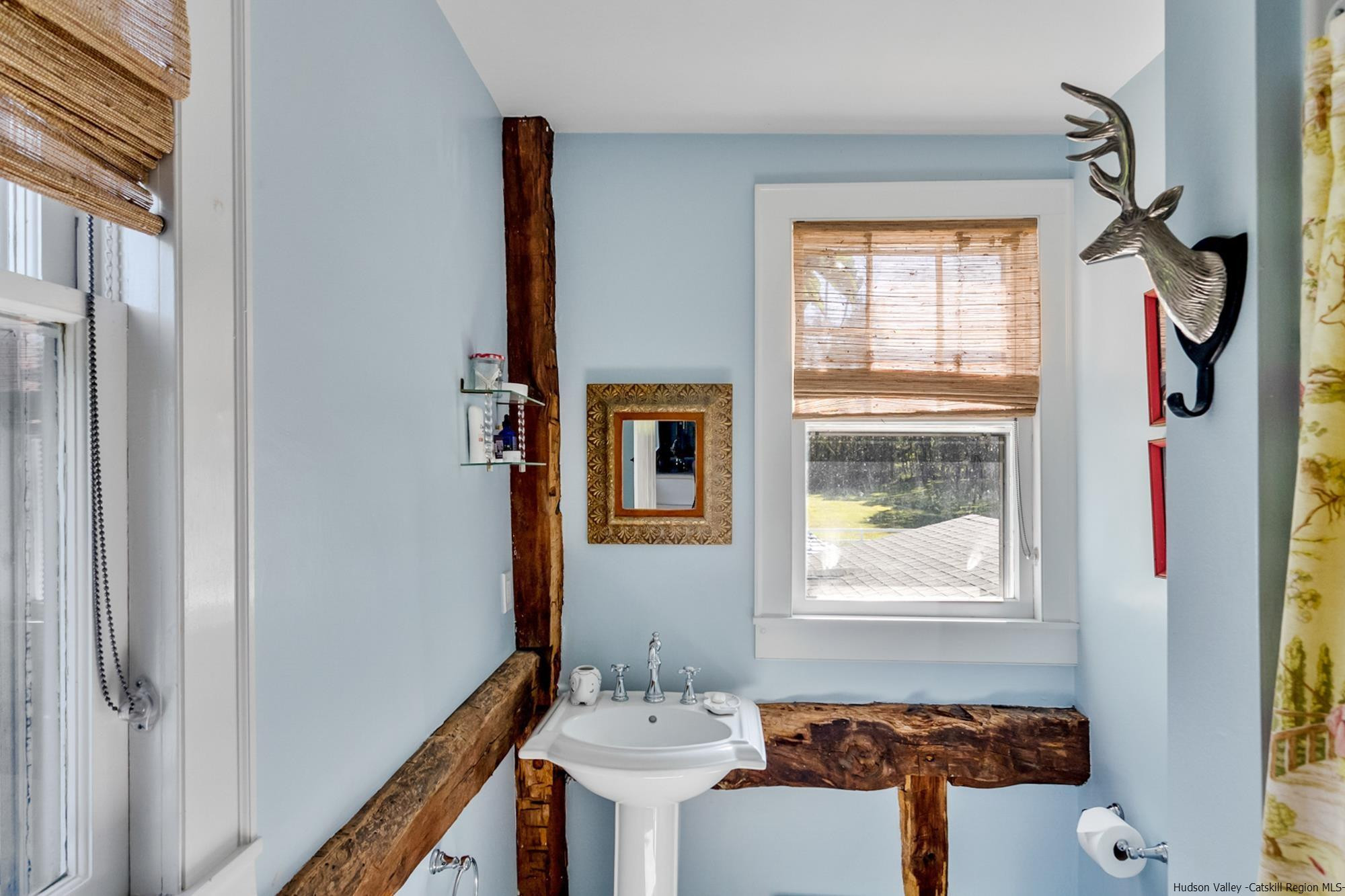 Renovated farmhouse + guest house