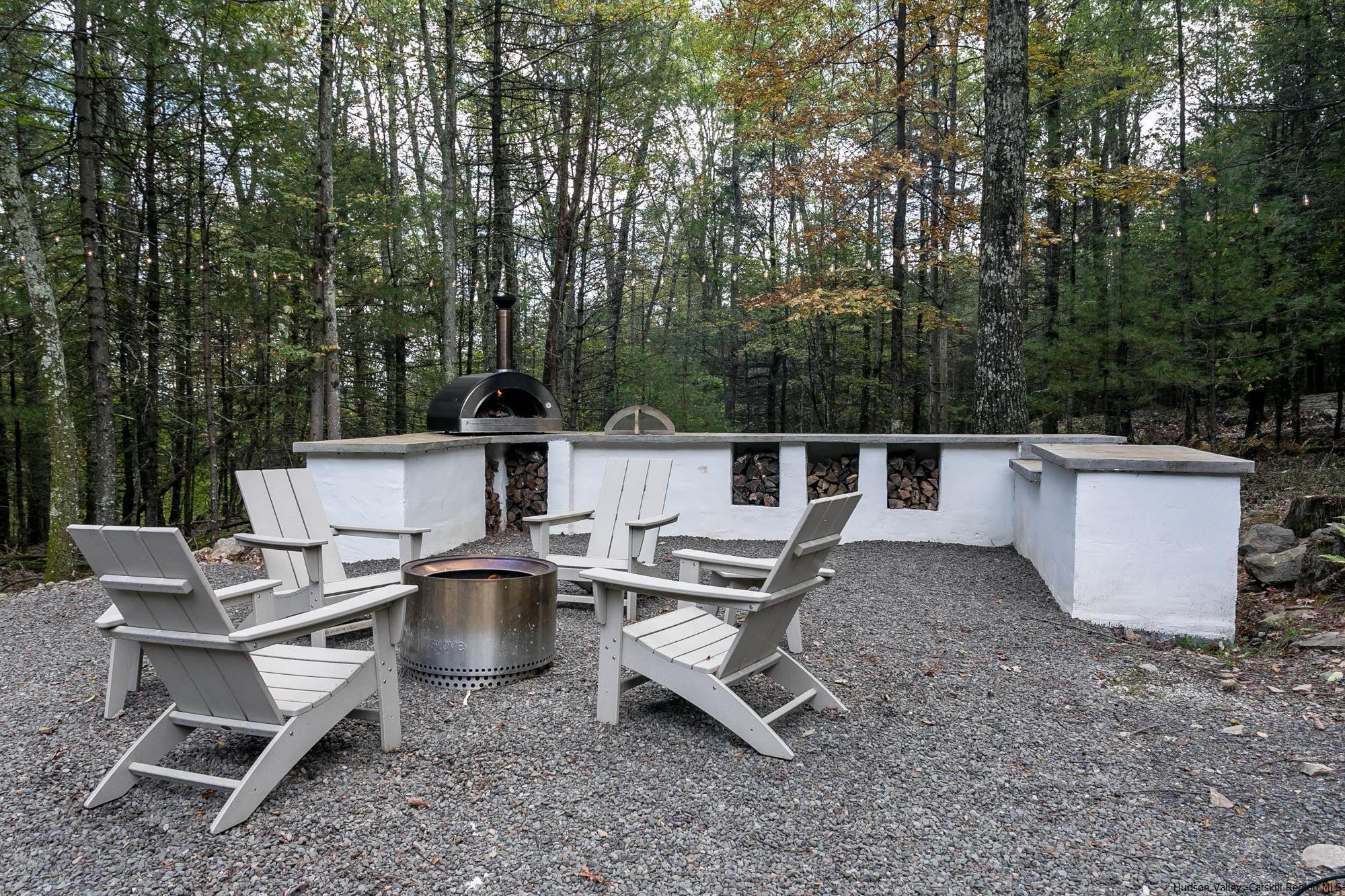 Immaculate Getaway in the Woods