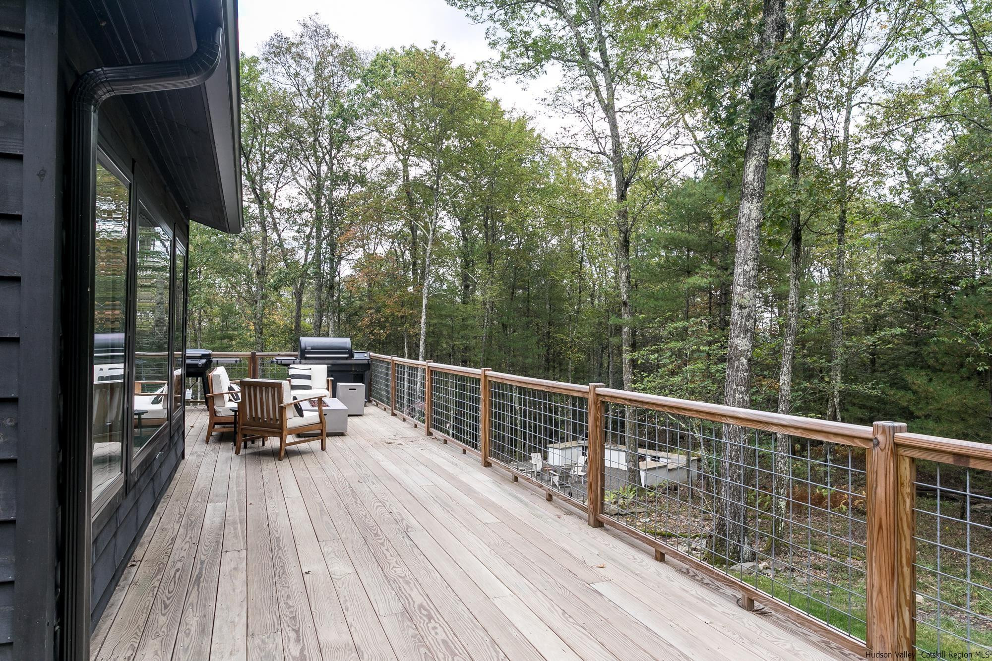 Immaculate Getaway in the Woods