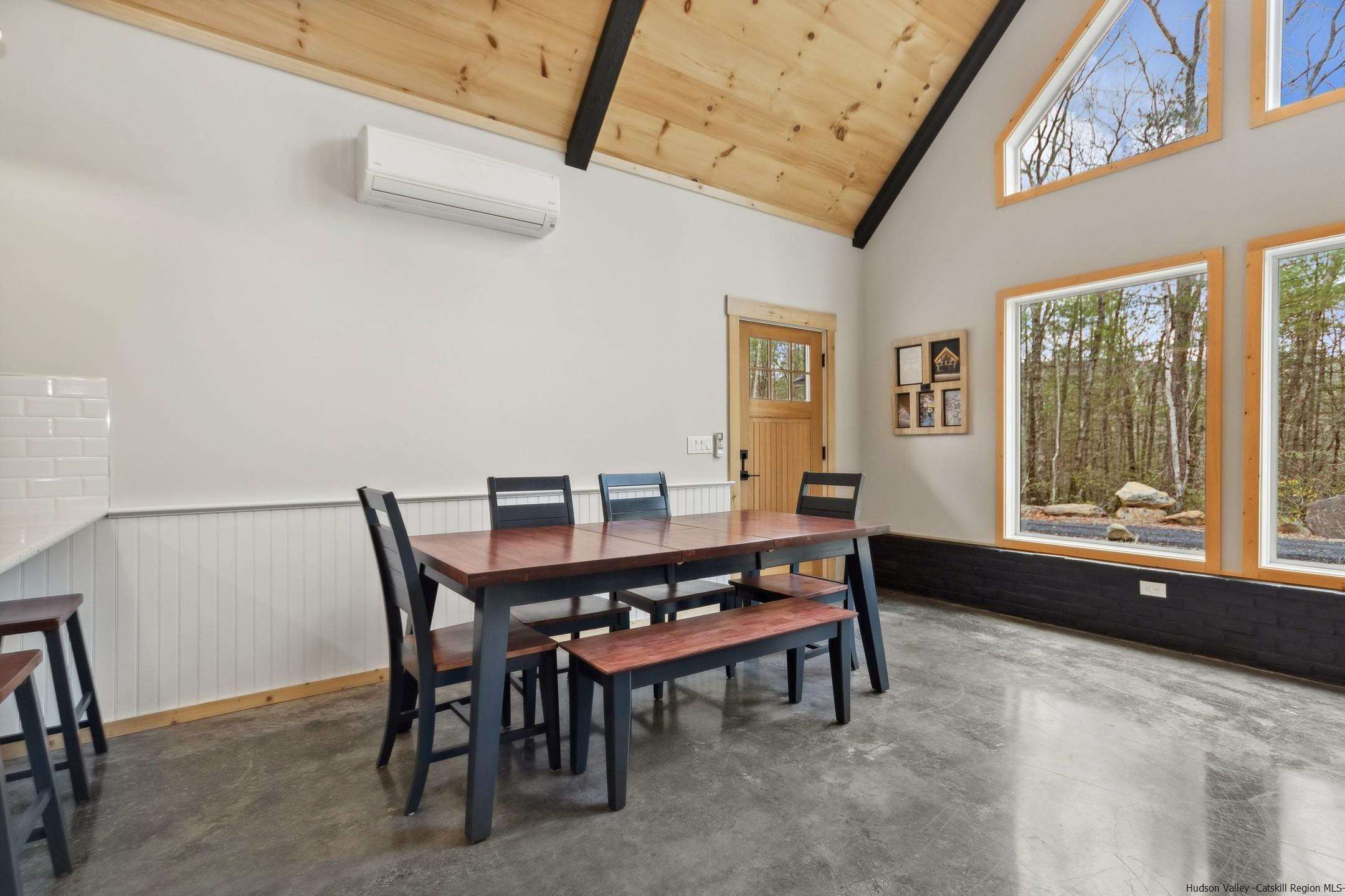 Custom-Built Chalet in the Woods