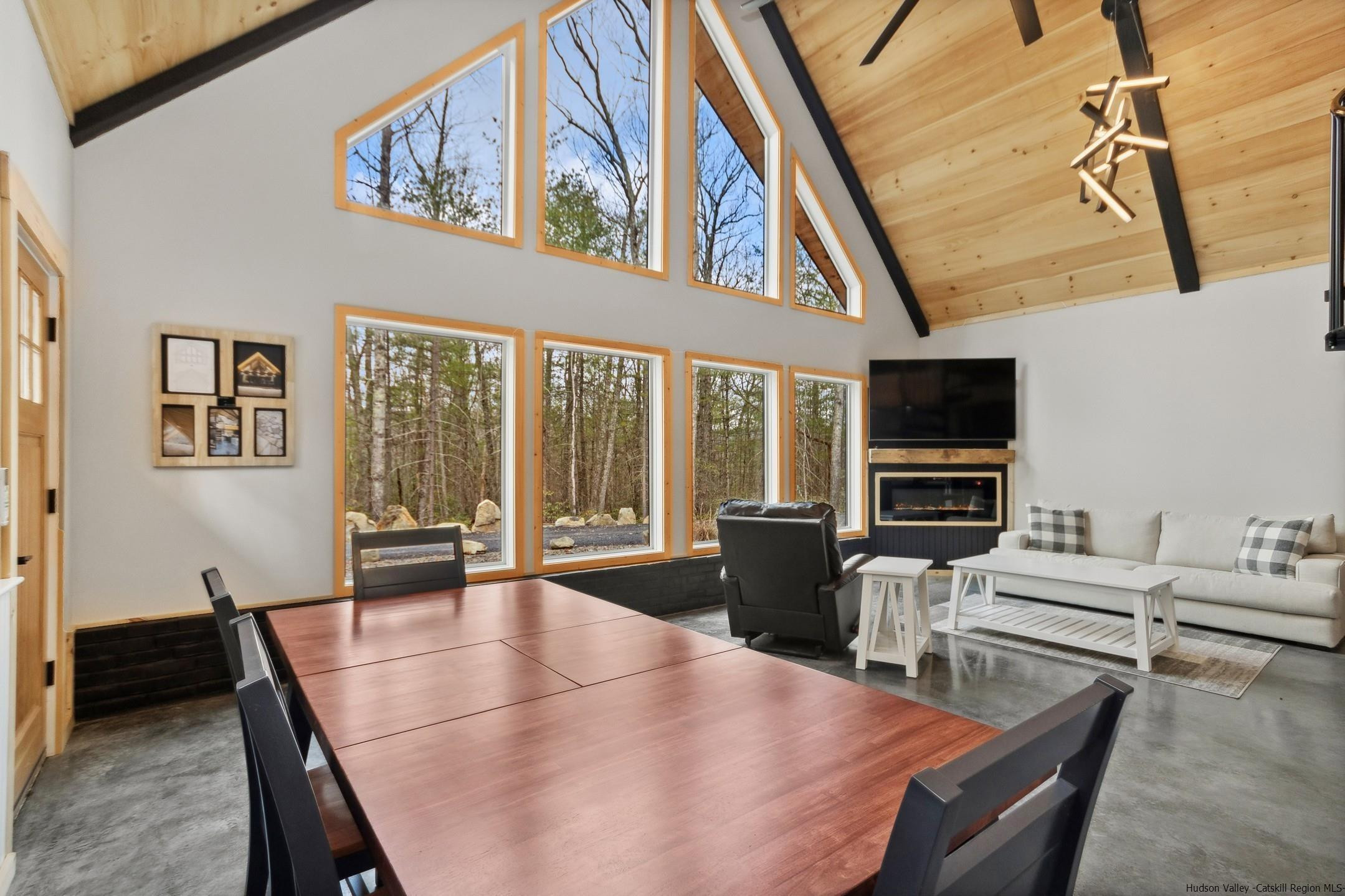 Custom-Built Chalet in the Woods