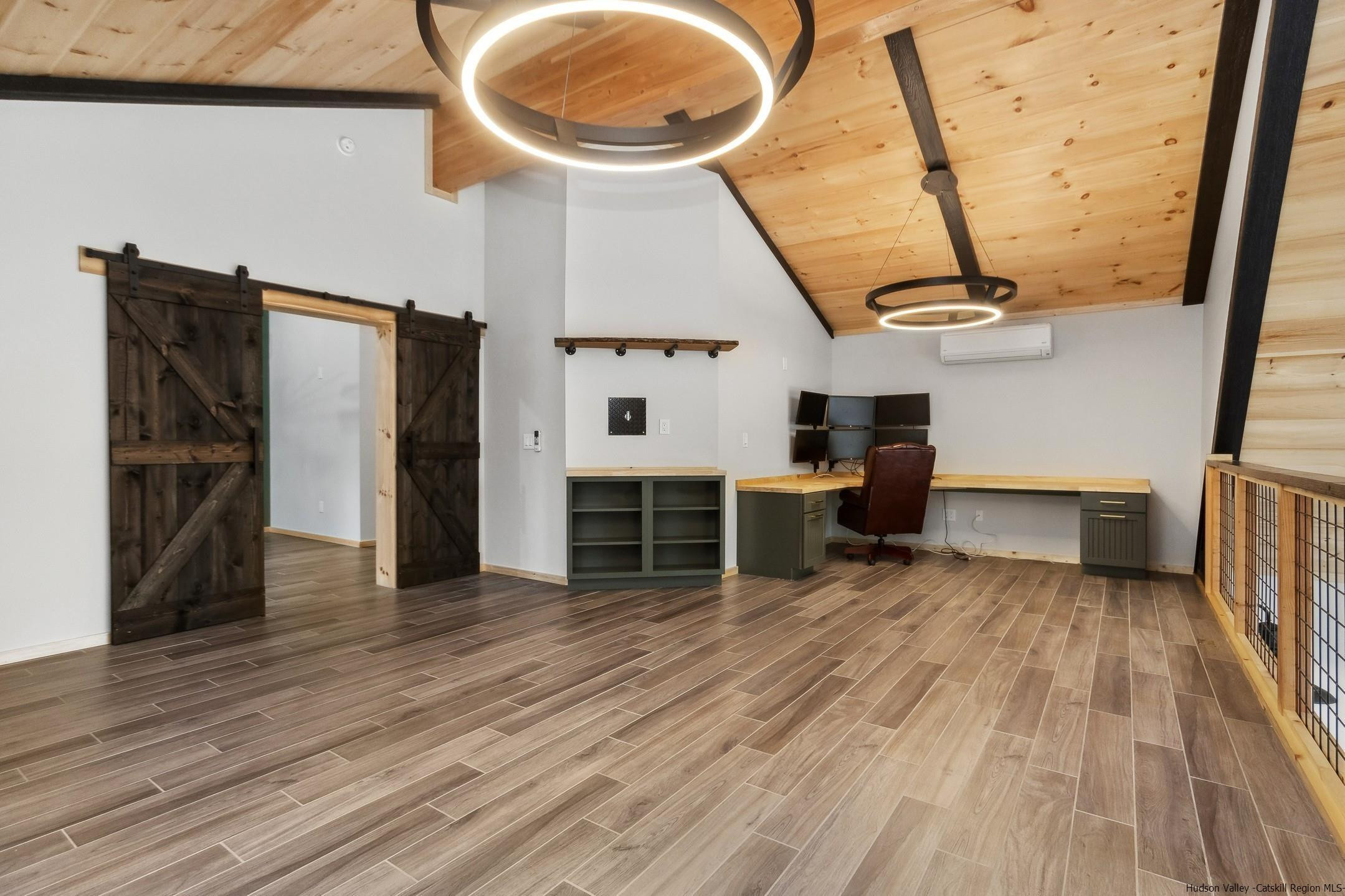 Custom-Built Chalet in the Woods