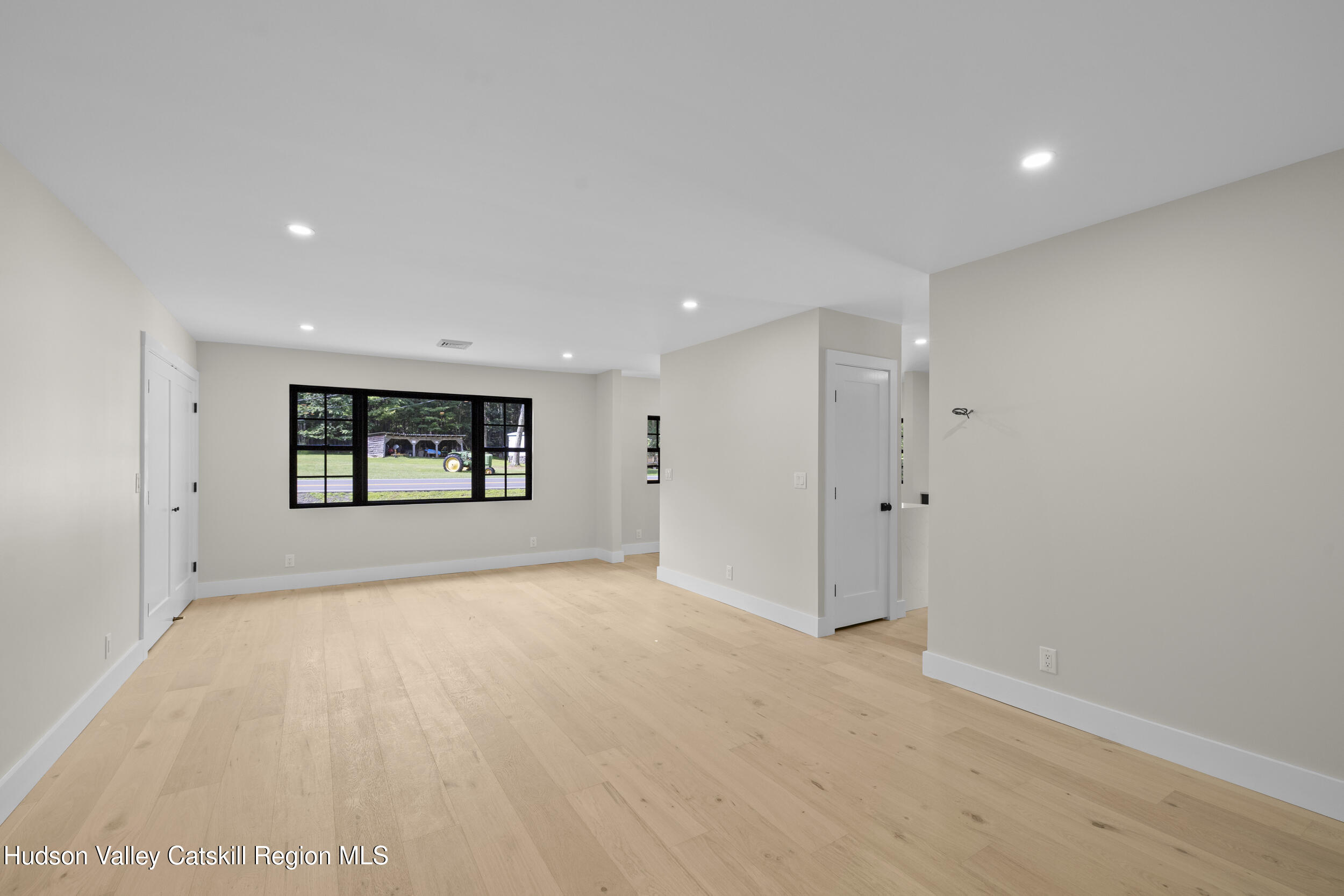 Renovated Country Ranch