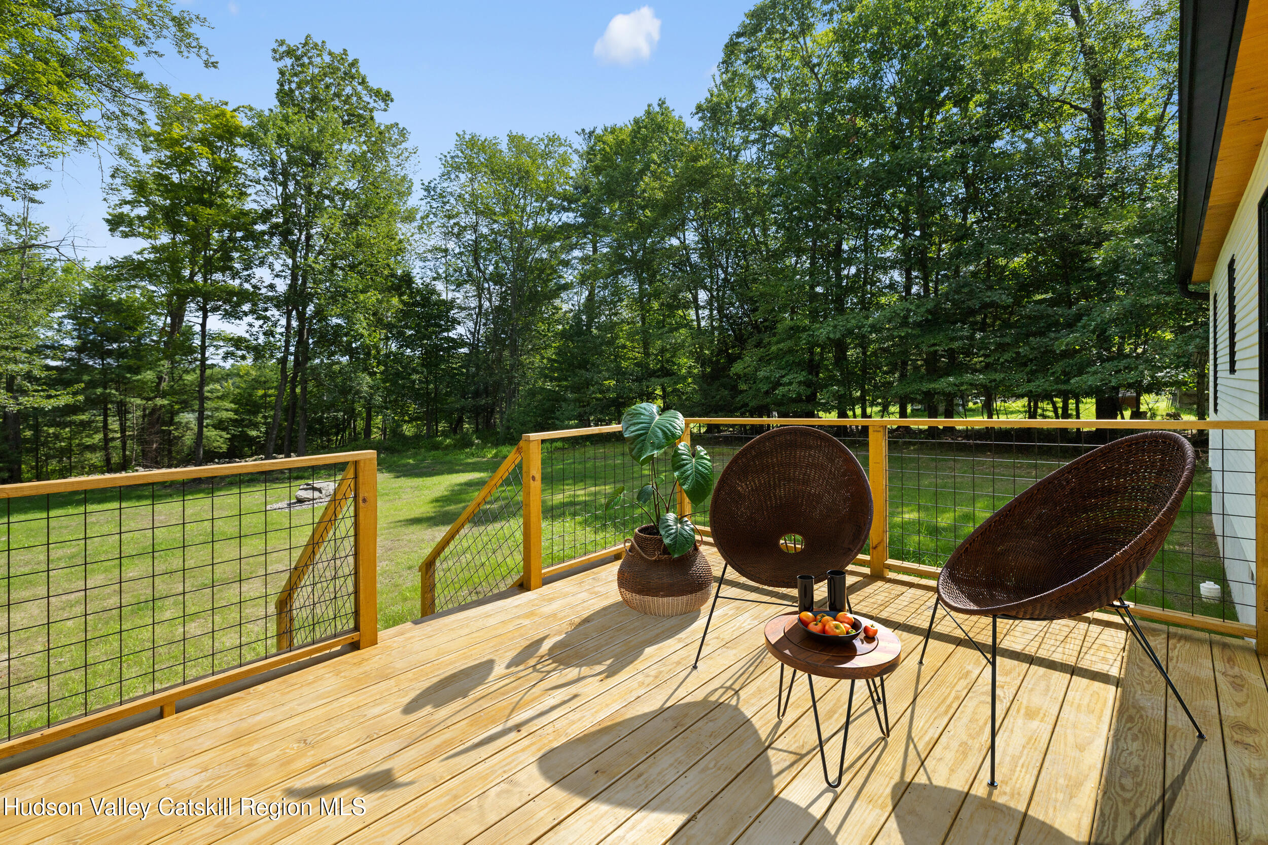 Renovated Country Ranch