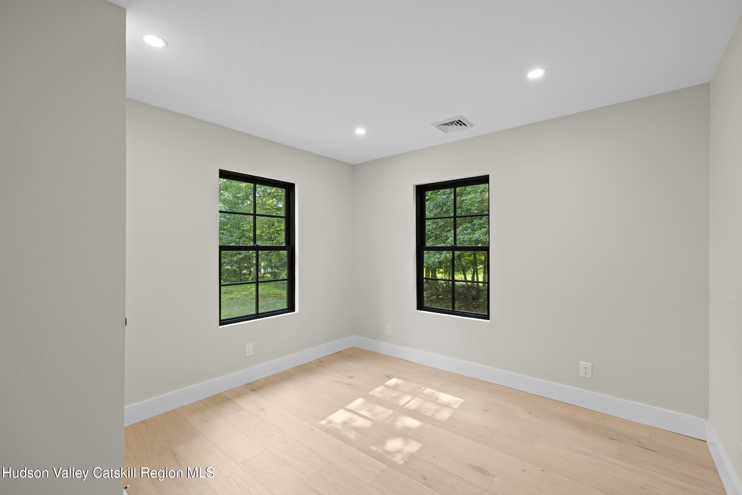 Renovated Country Ranch