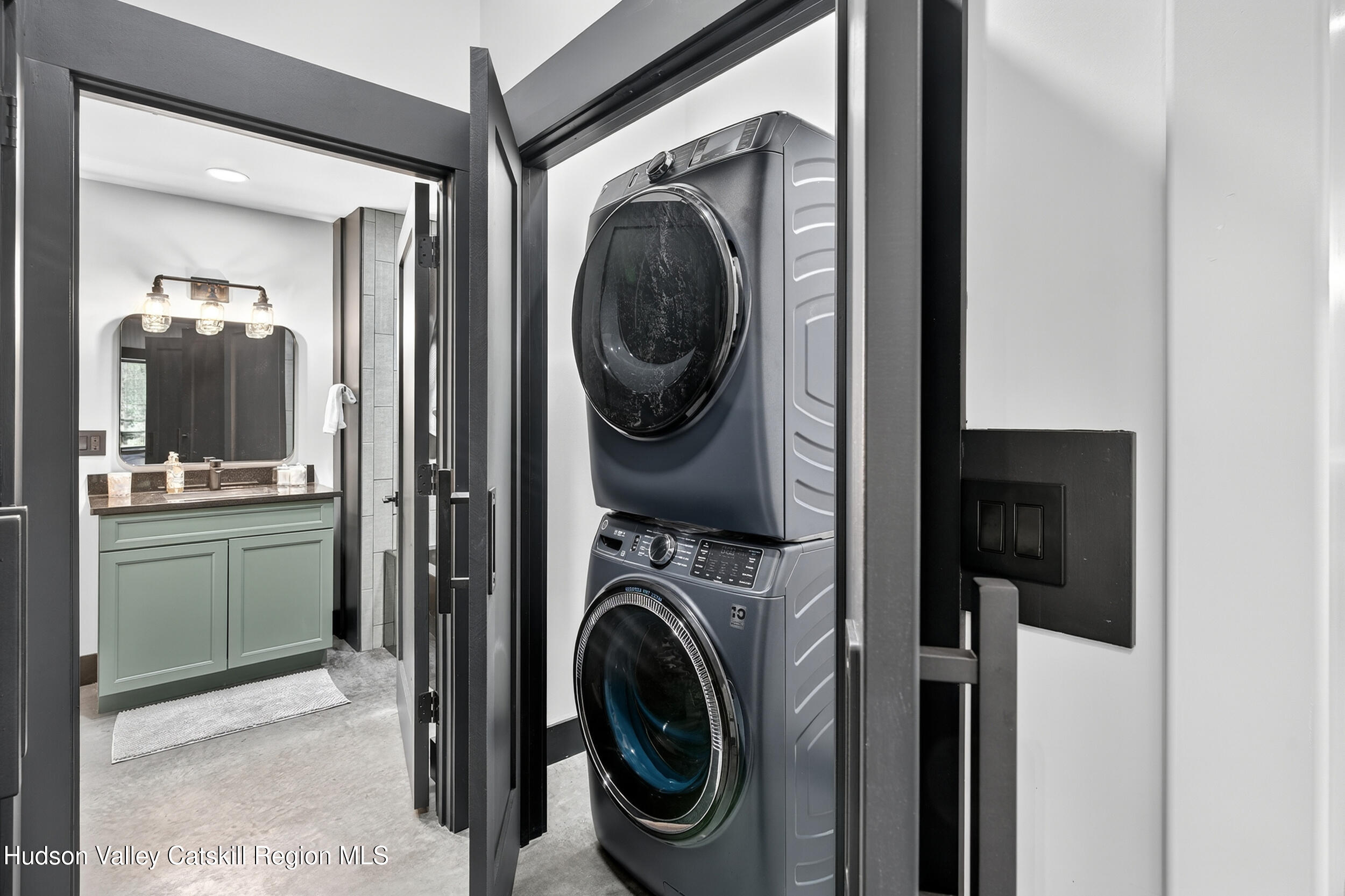 Luxurious New Construction