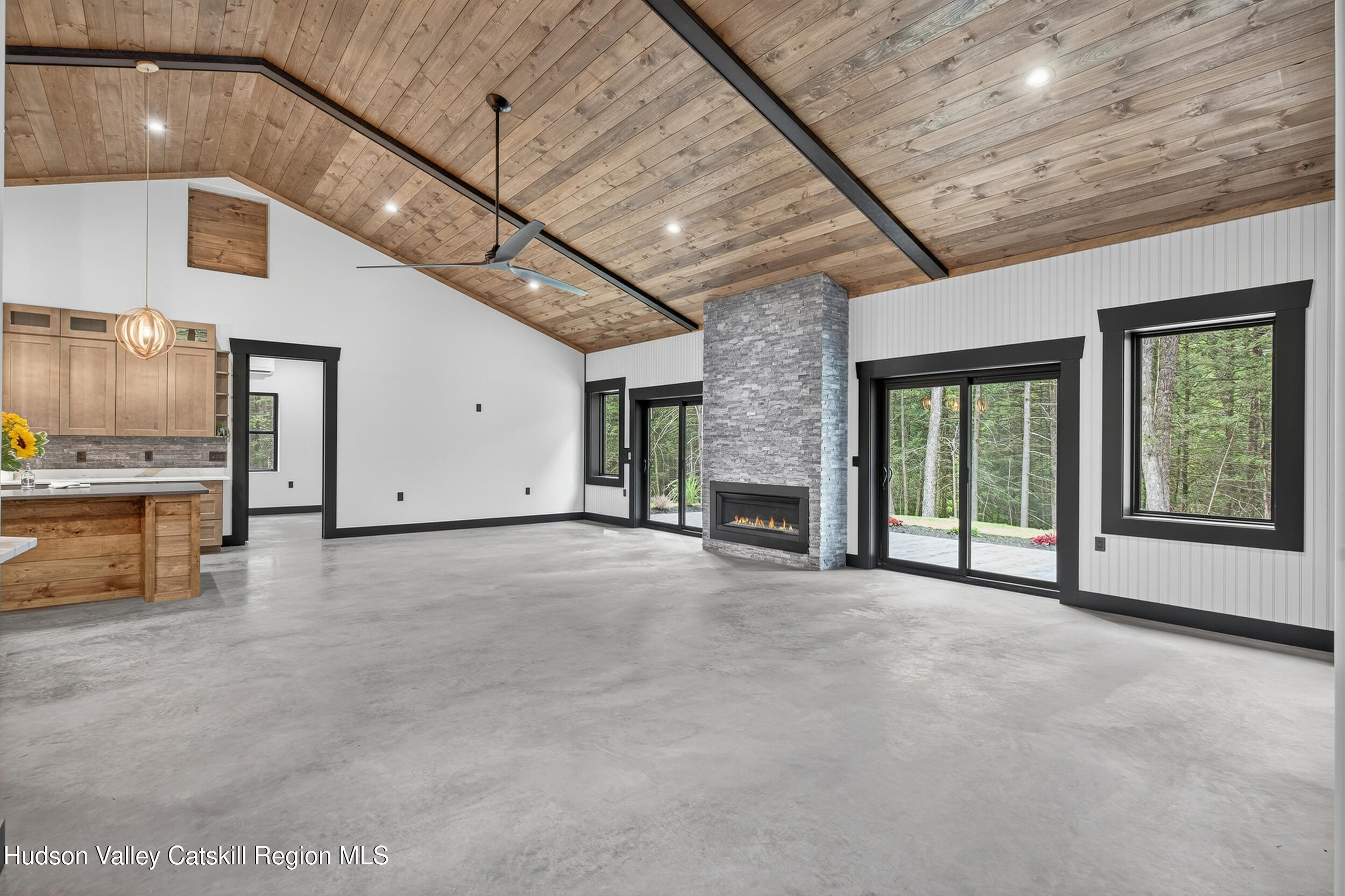 Luxurious New Construction