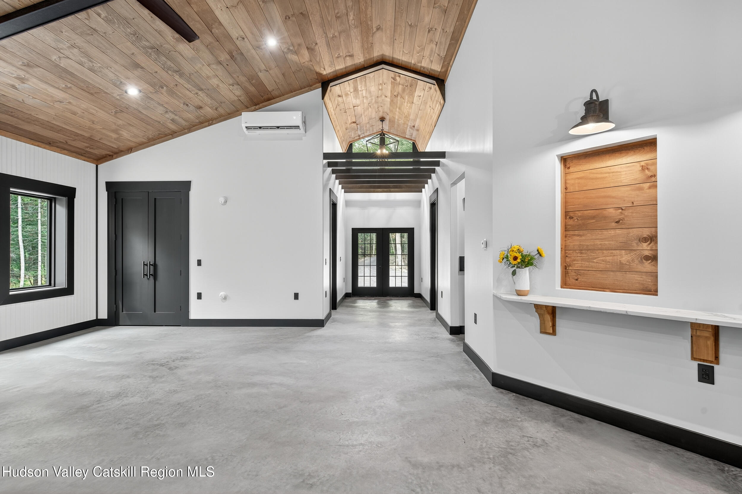 Luxurious New Construction