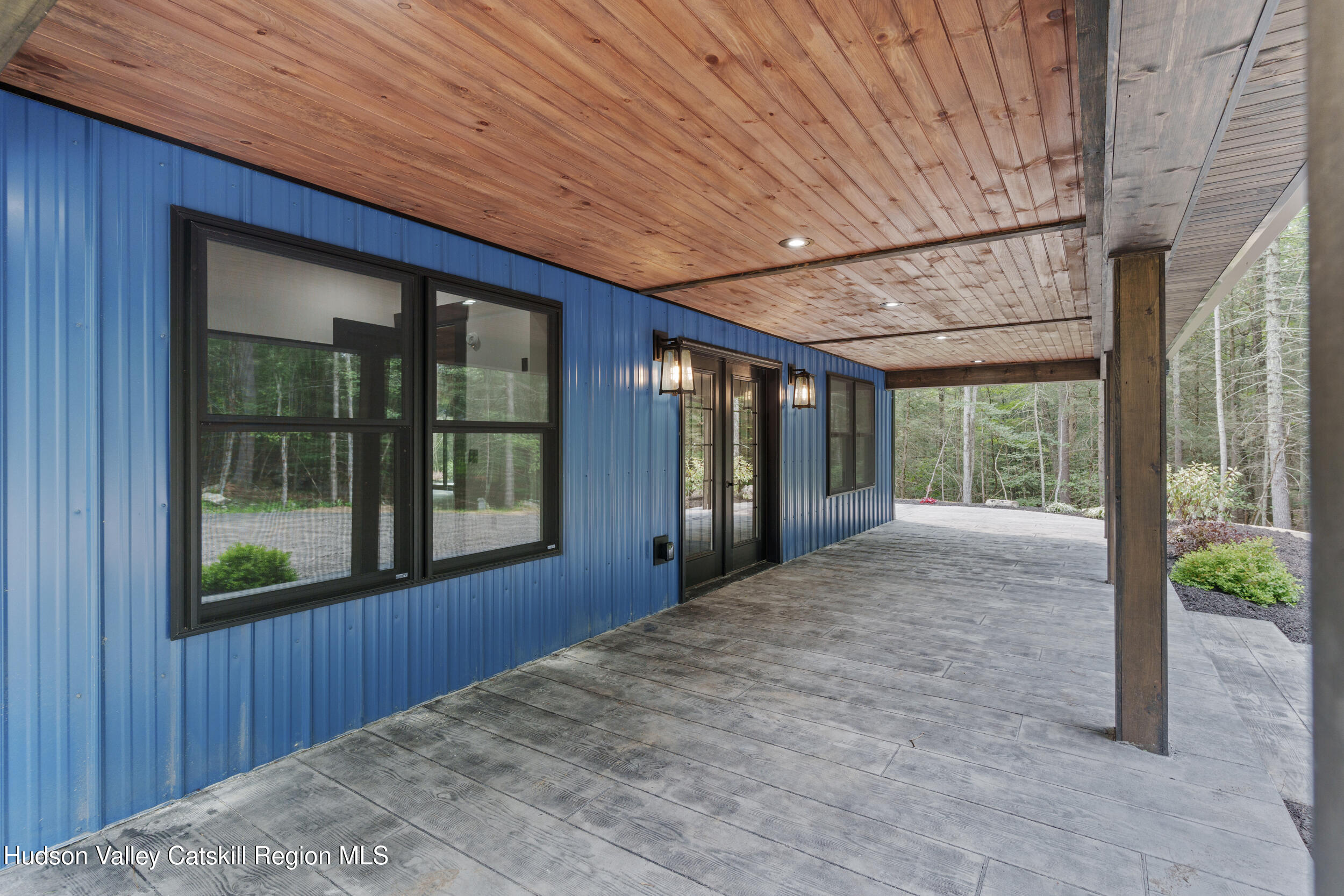 Luxurious New Construction