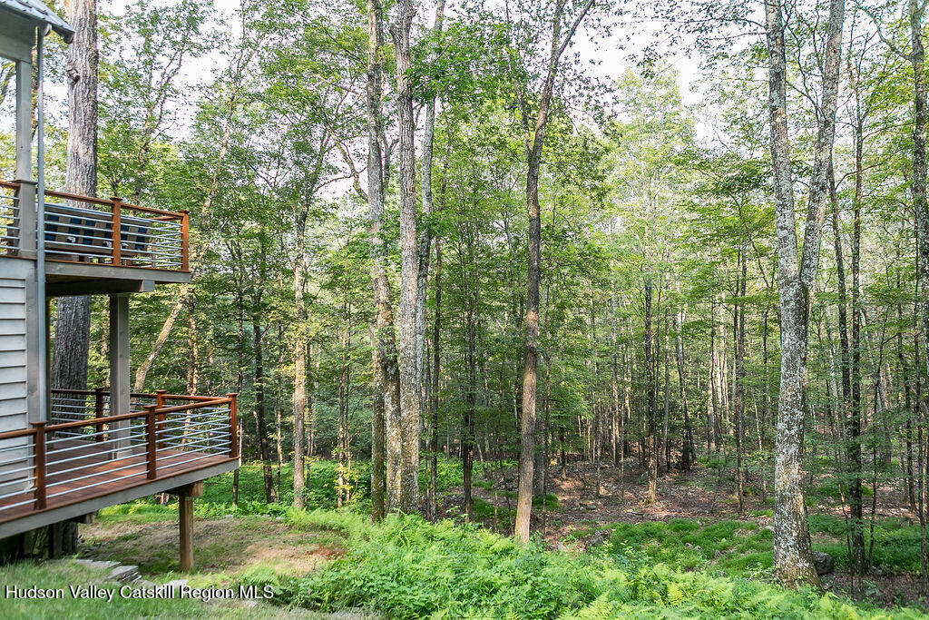 Secluded Escape