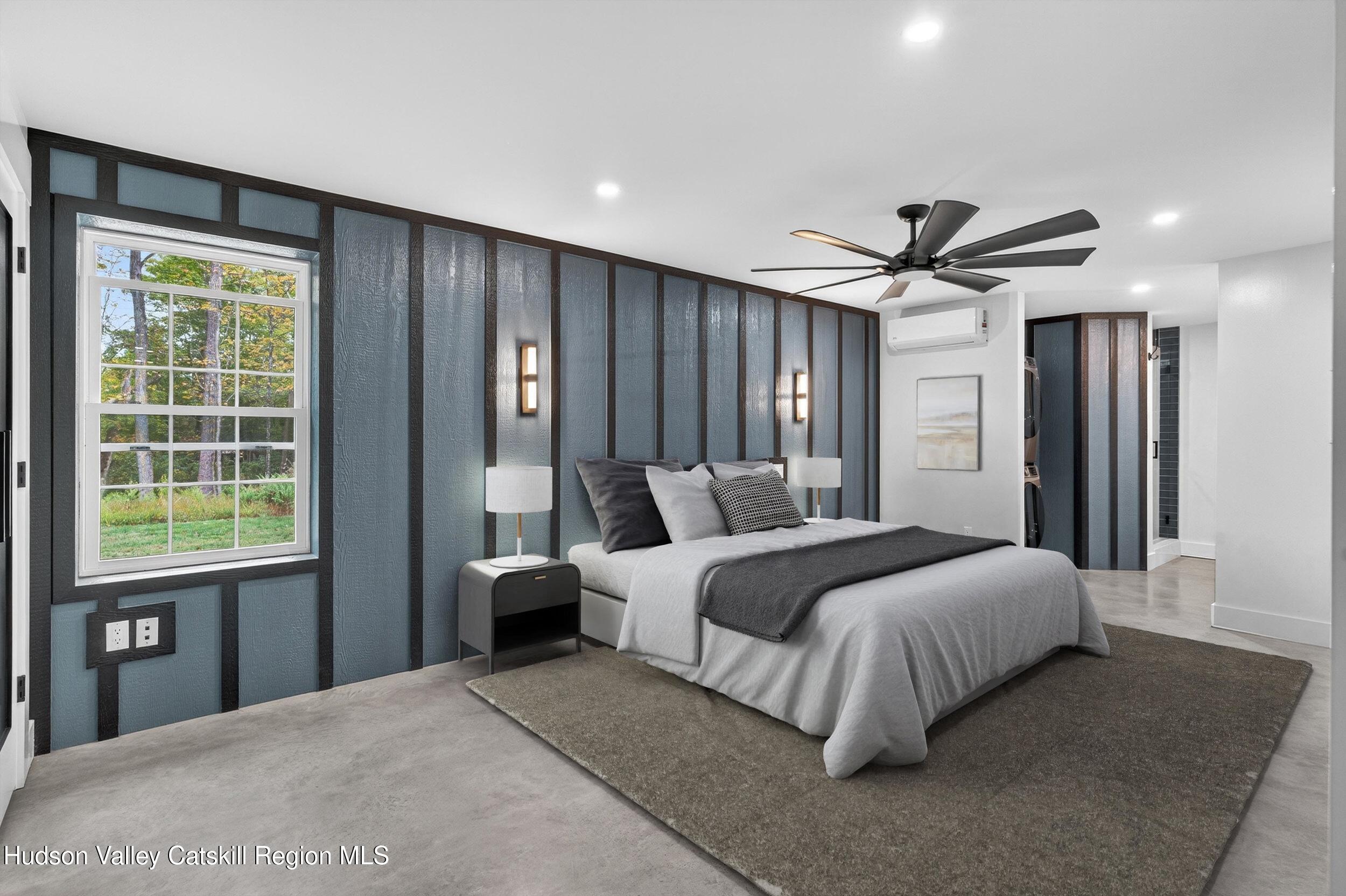 Modern Hideaway in the Woods