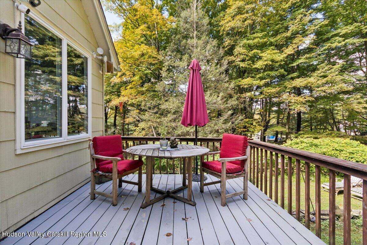 Cozy Country Cottage