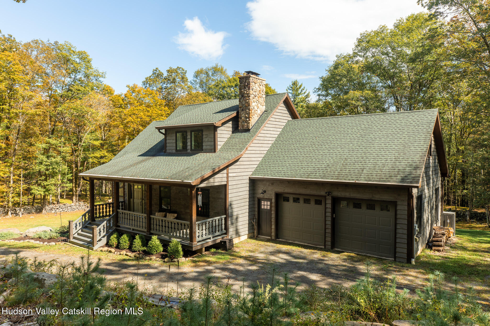 Modern Country Living in Olive