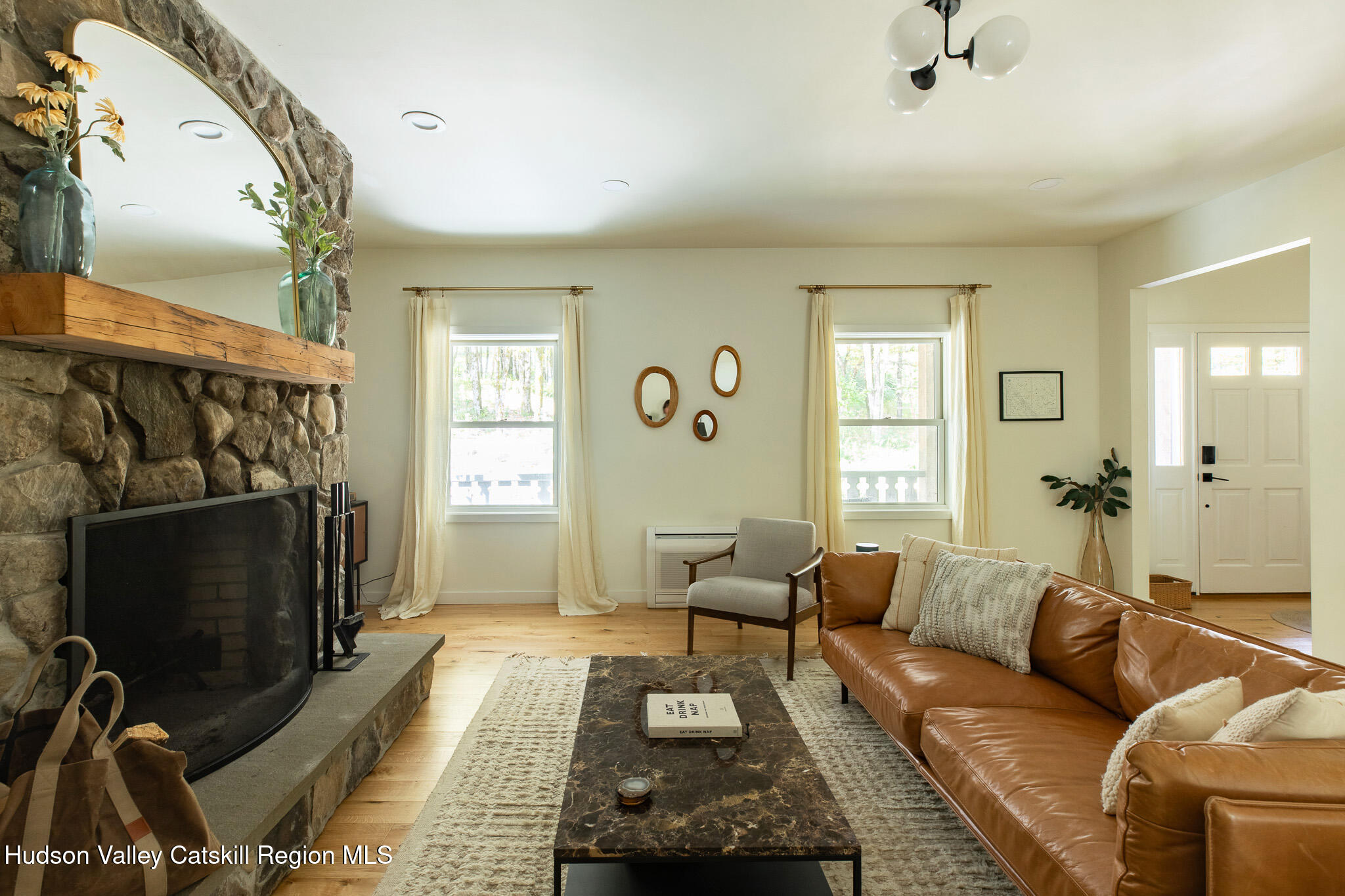 Modern Country Living in Olive