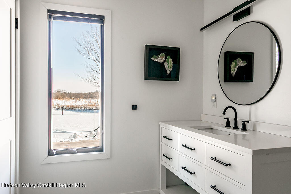 Modern Luxury with a Mohonk View