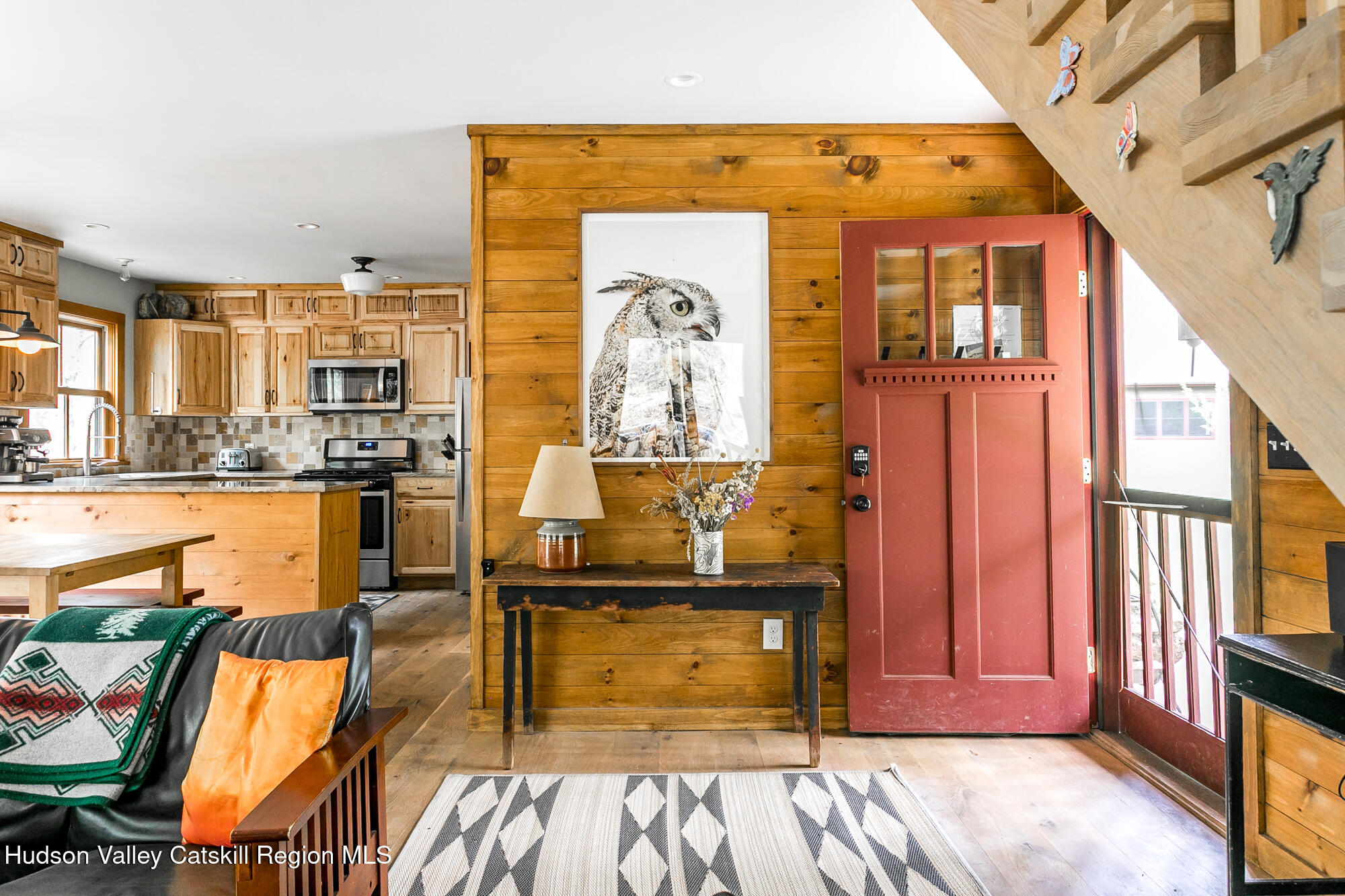 Creekside Hideaway