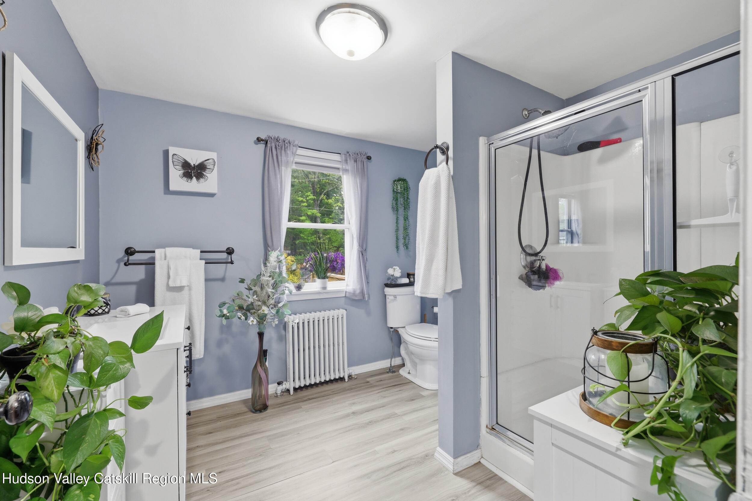 Cozy High Falls Colonial