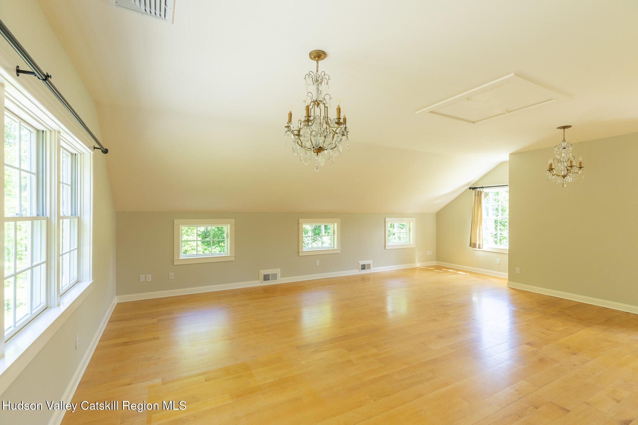 430 Buck Road