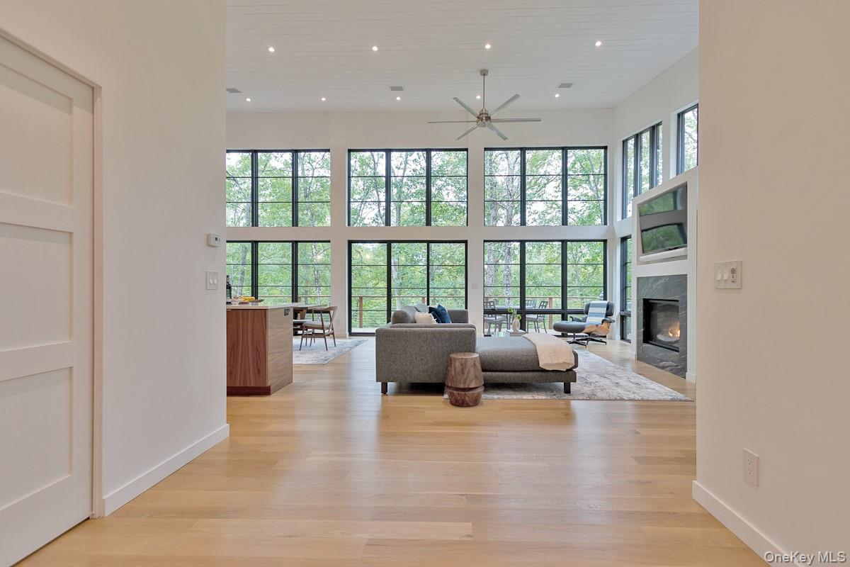 10 Hidden Mountain Lane