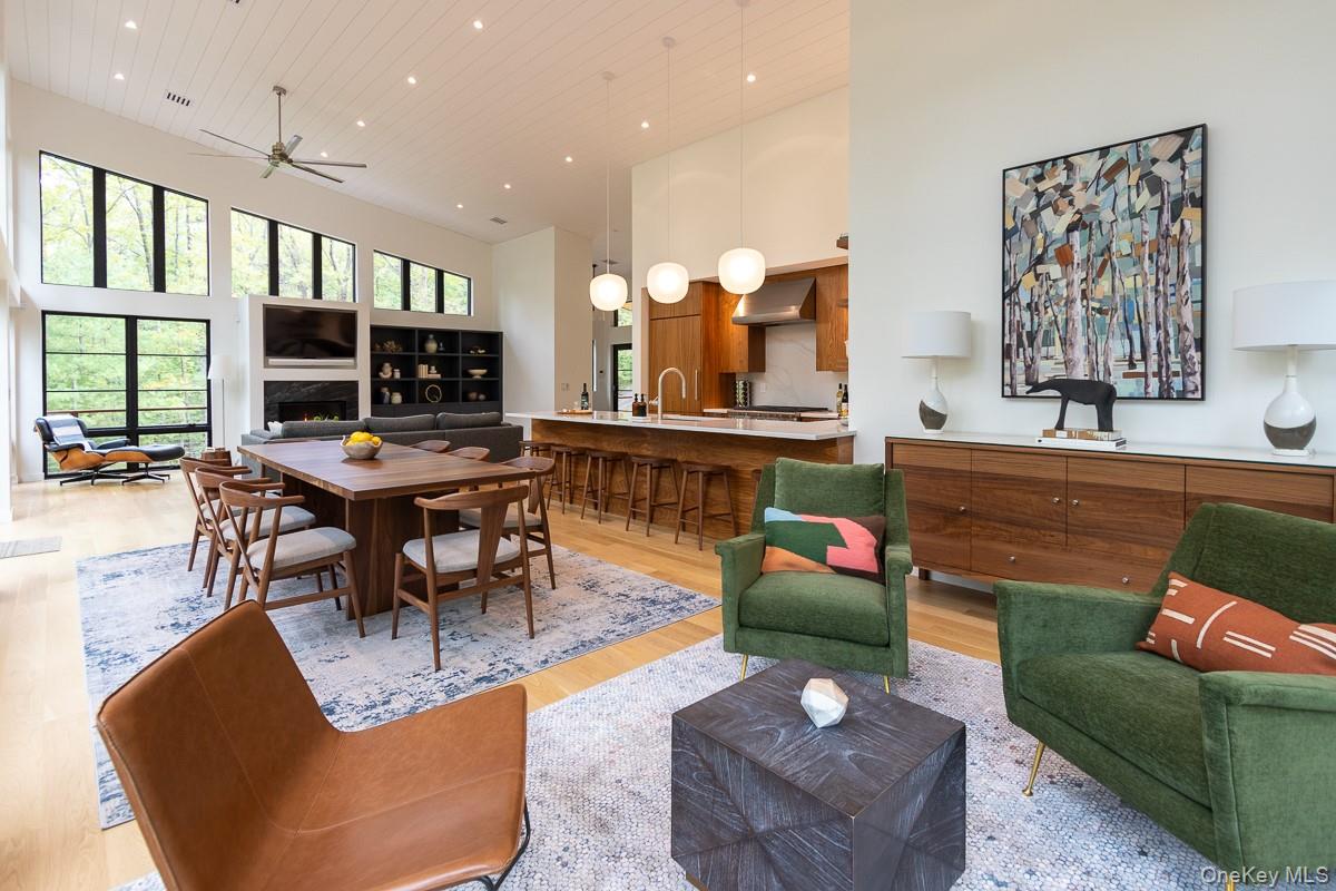 10 Hidden Mountain Lane