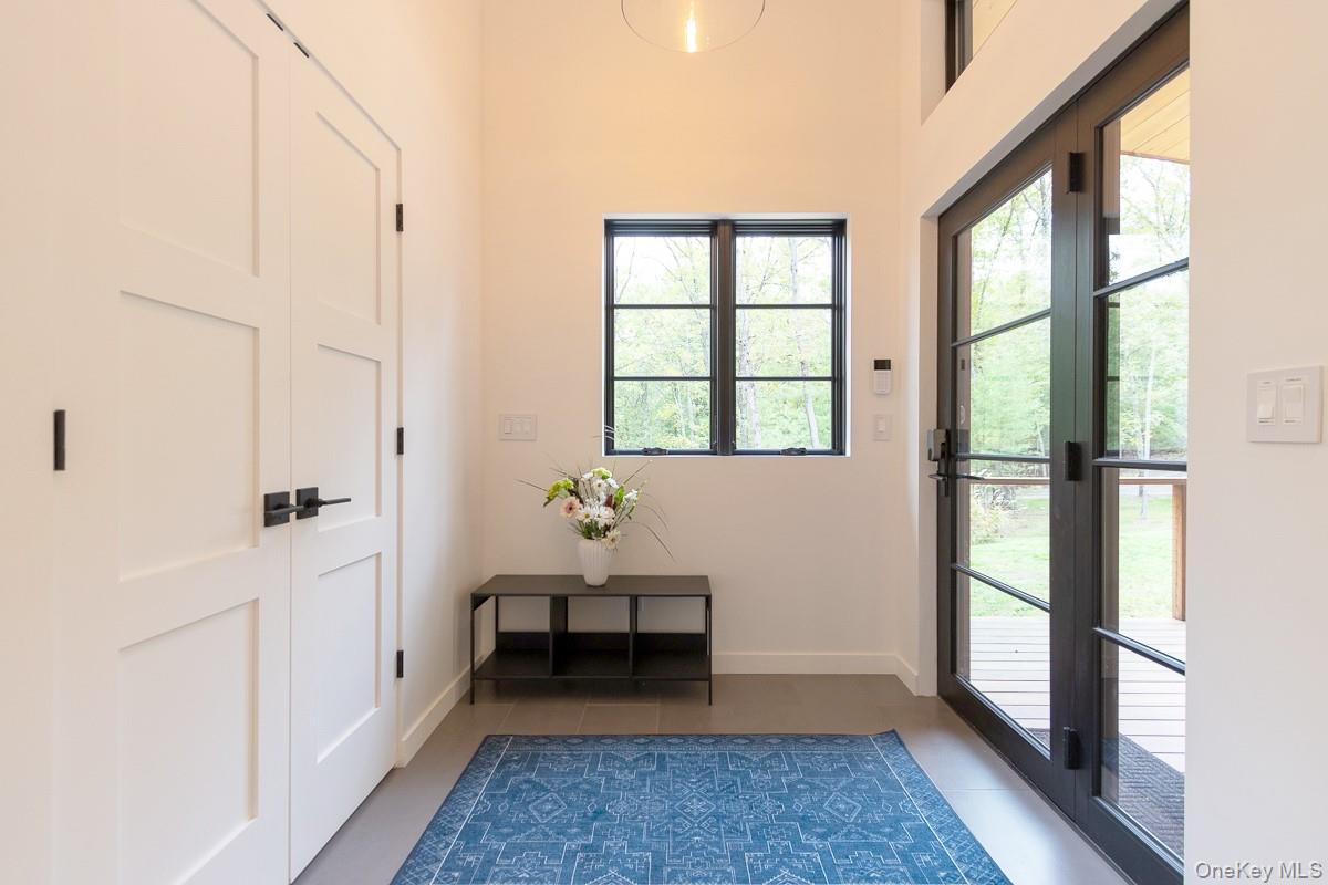 10 Hidden Mountain Lane