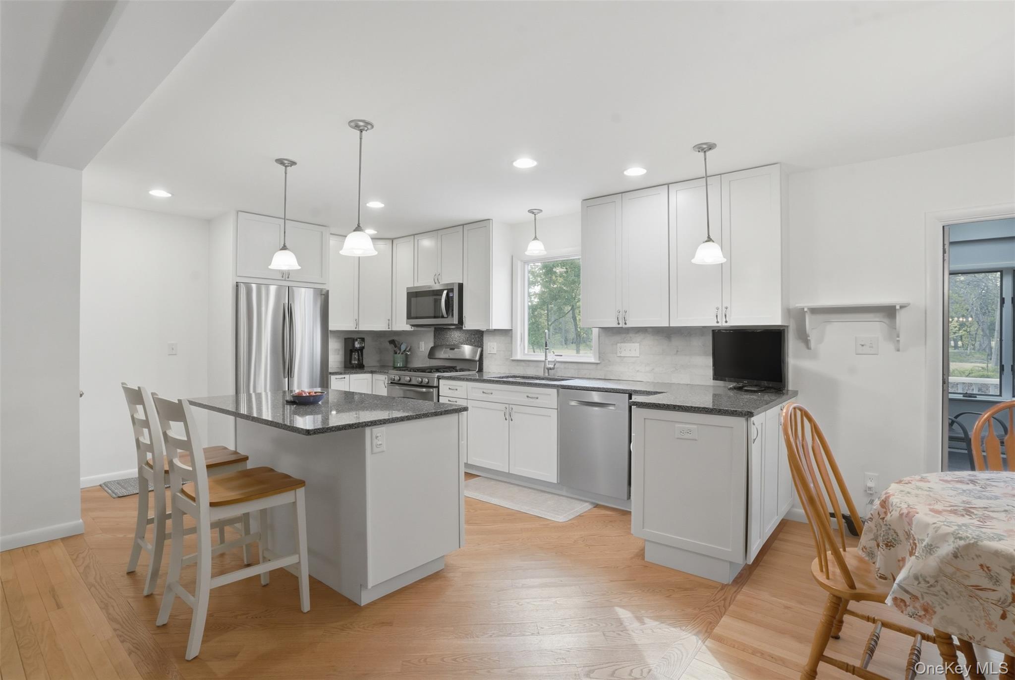 22 Candlewood Lane