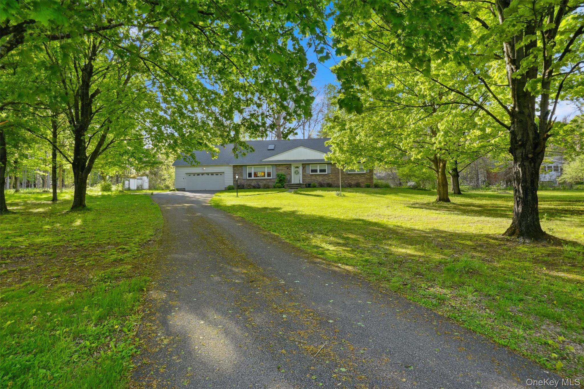 22 Candlewood Lane