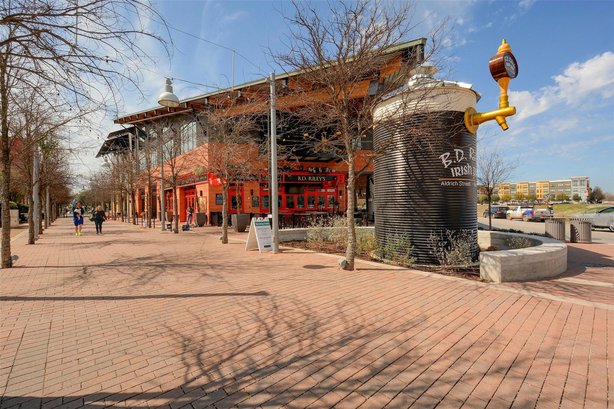 3900 Threadgill ST # 7