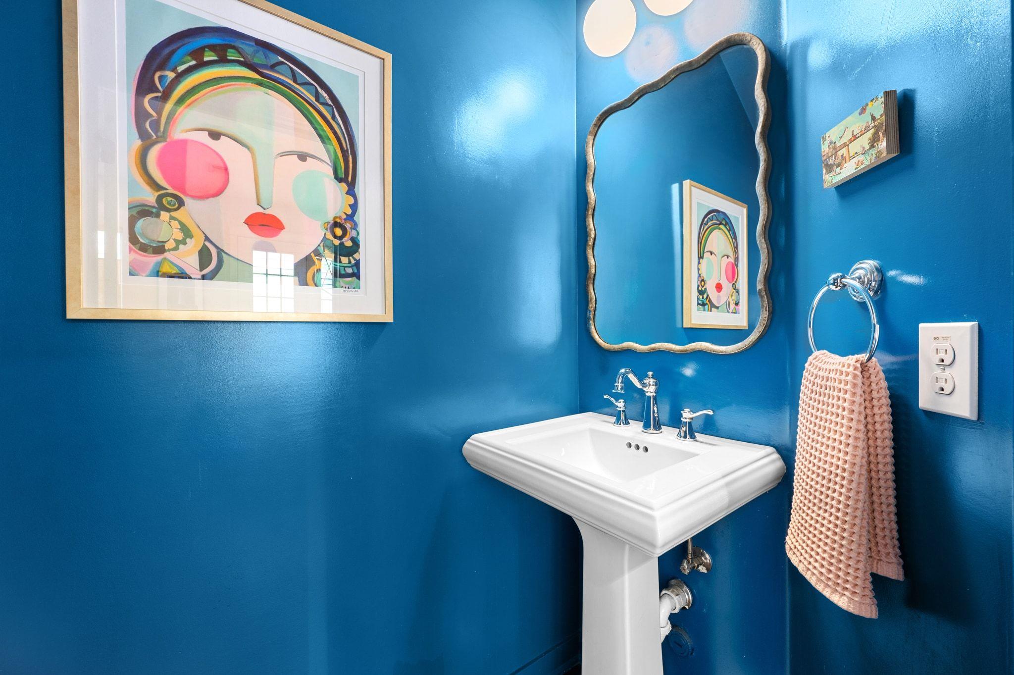 3900 Threadgill ST # 7