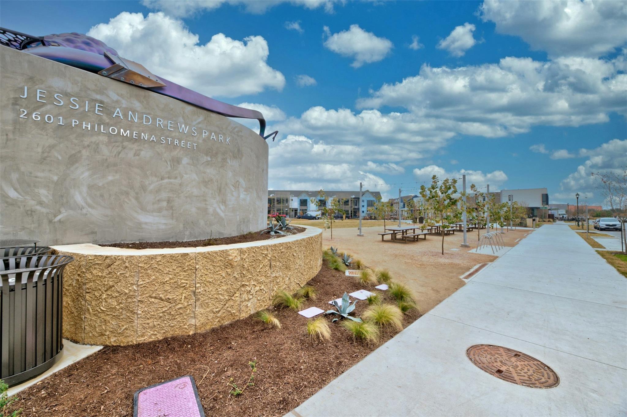 3900 Threadgill ST # 7