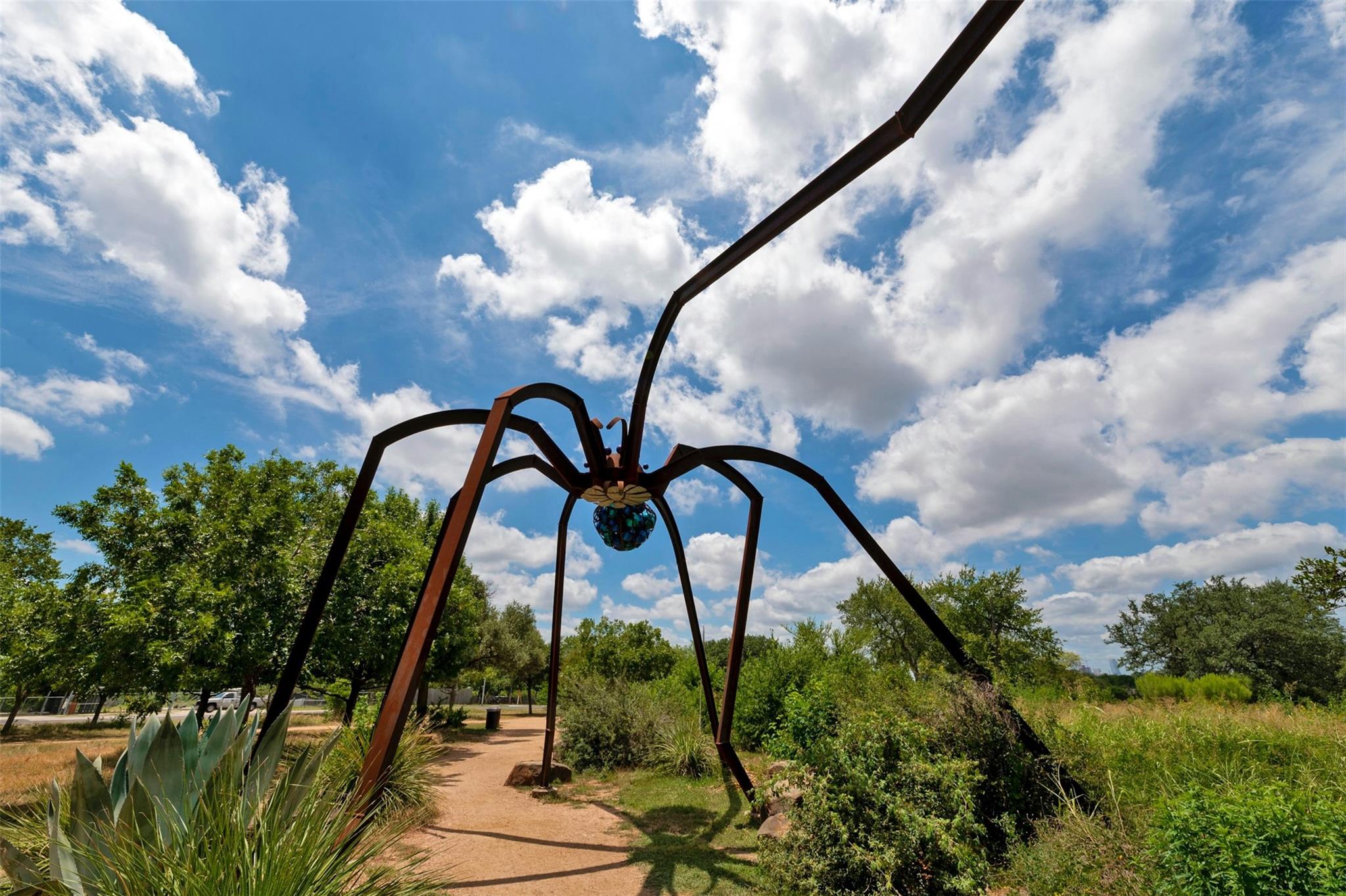 1931 E 38 1/2 ST # 43