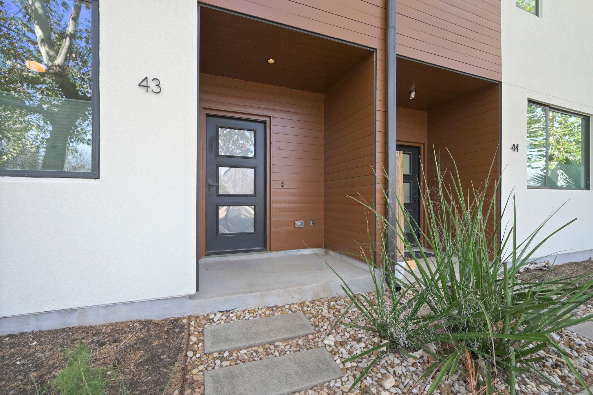 1931 E 38 1/2 ST # 43