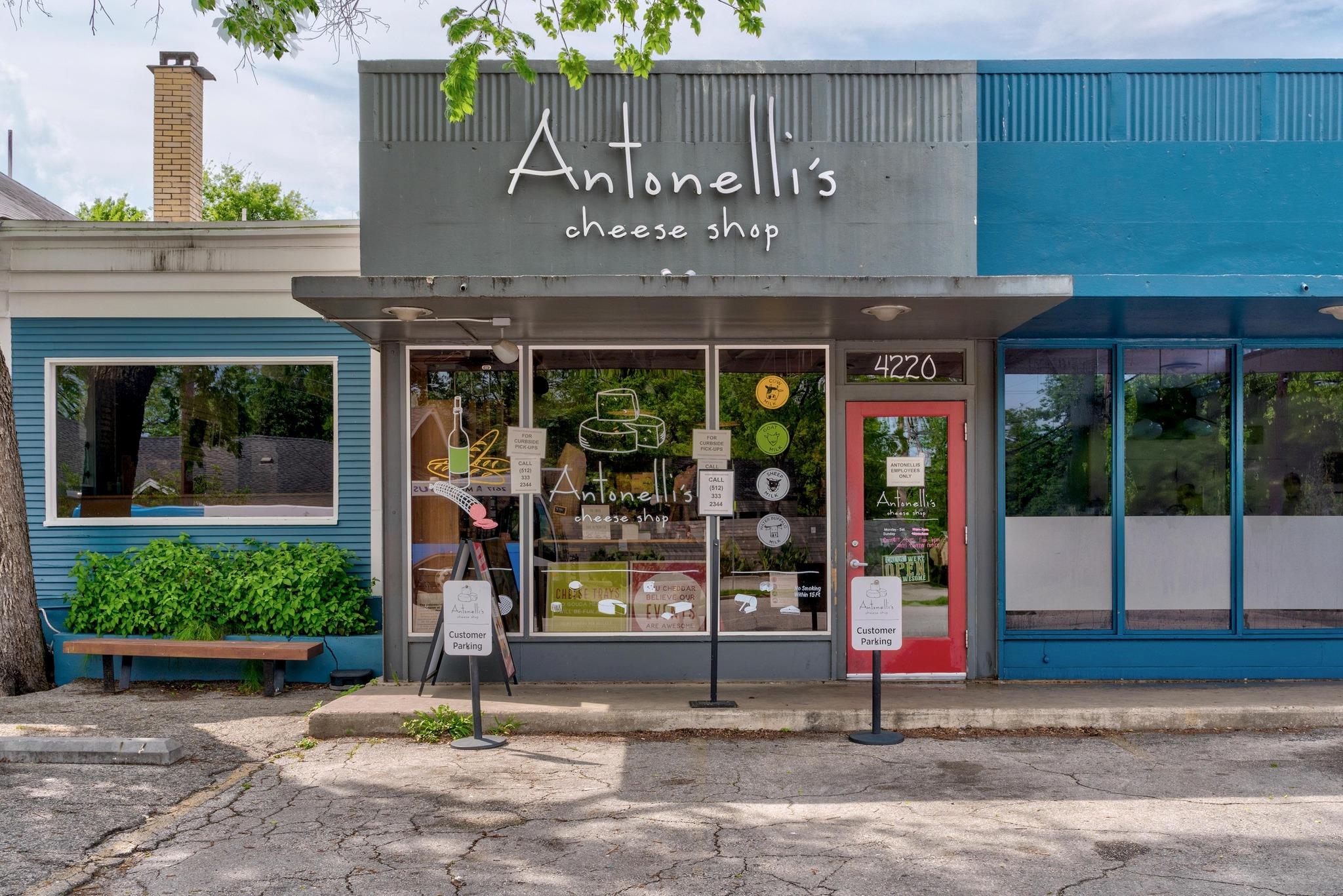 4409 Duval ST # 305