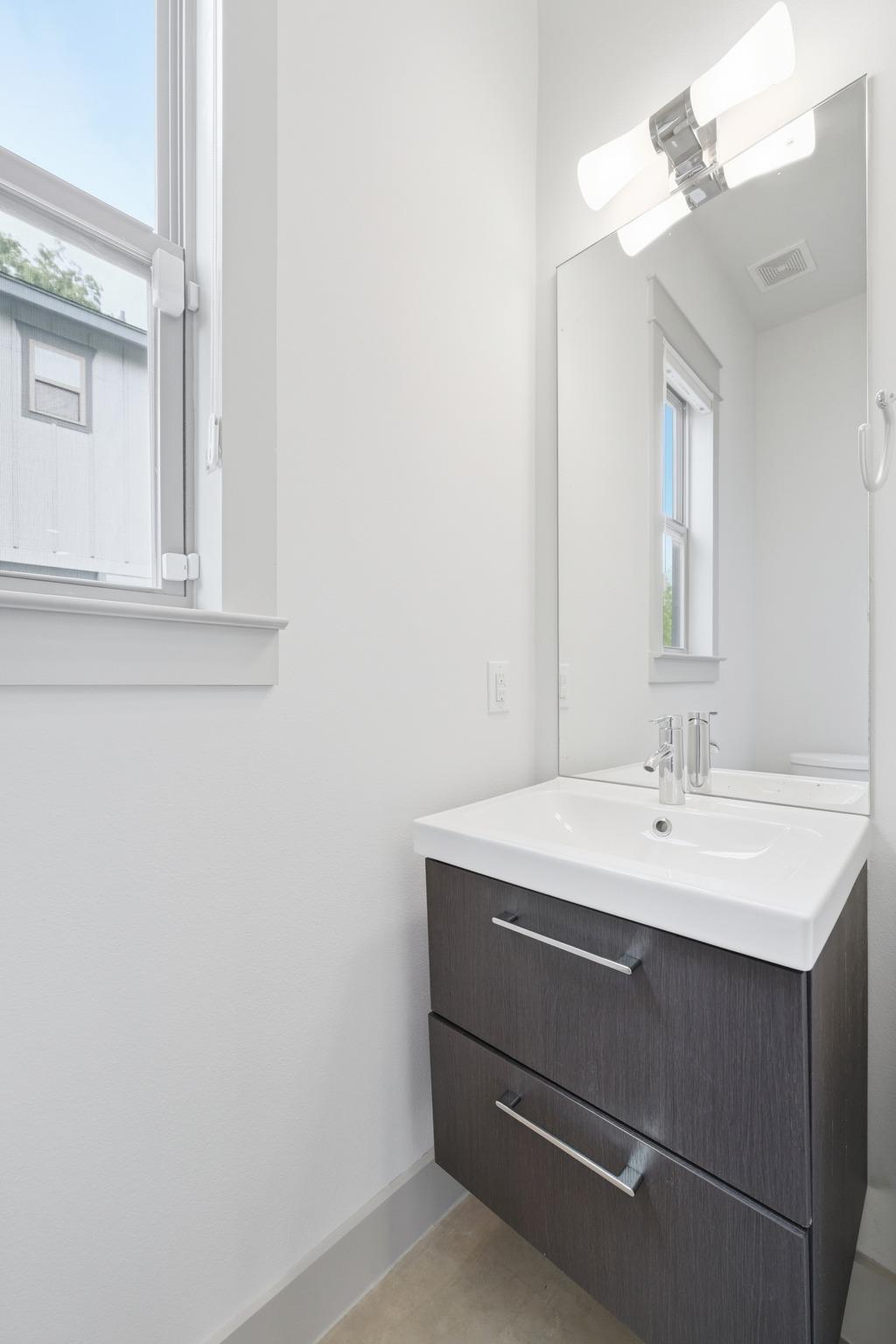 1917 W Saint Johns Ave # A