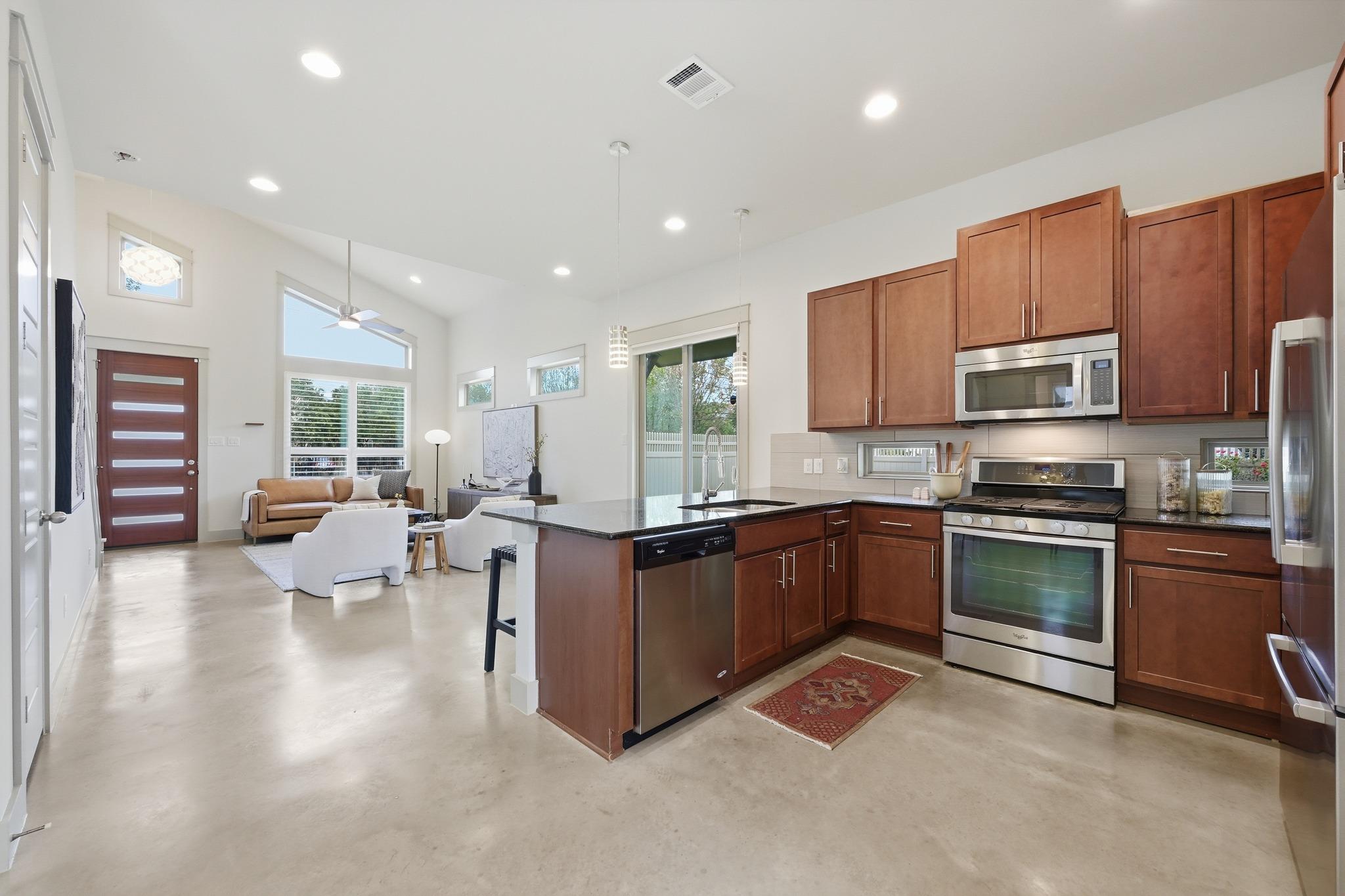 1917 W Saint Johns Ave # A