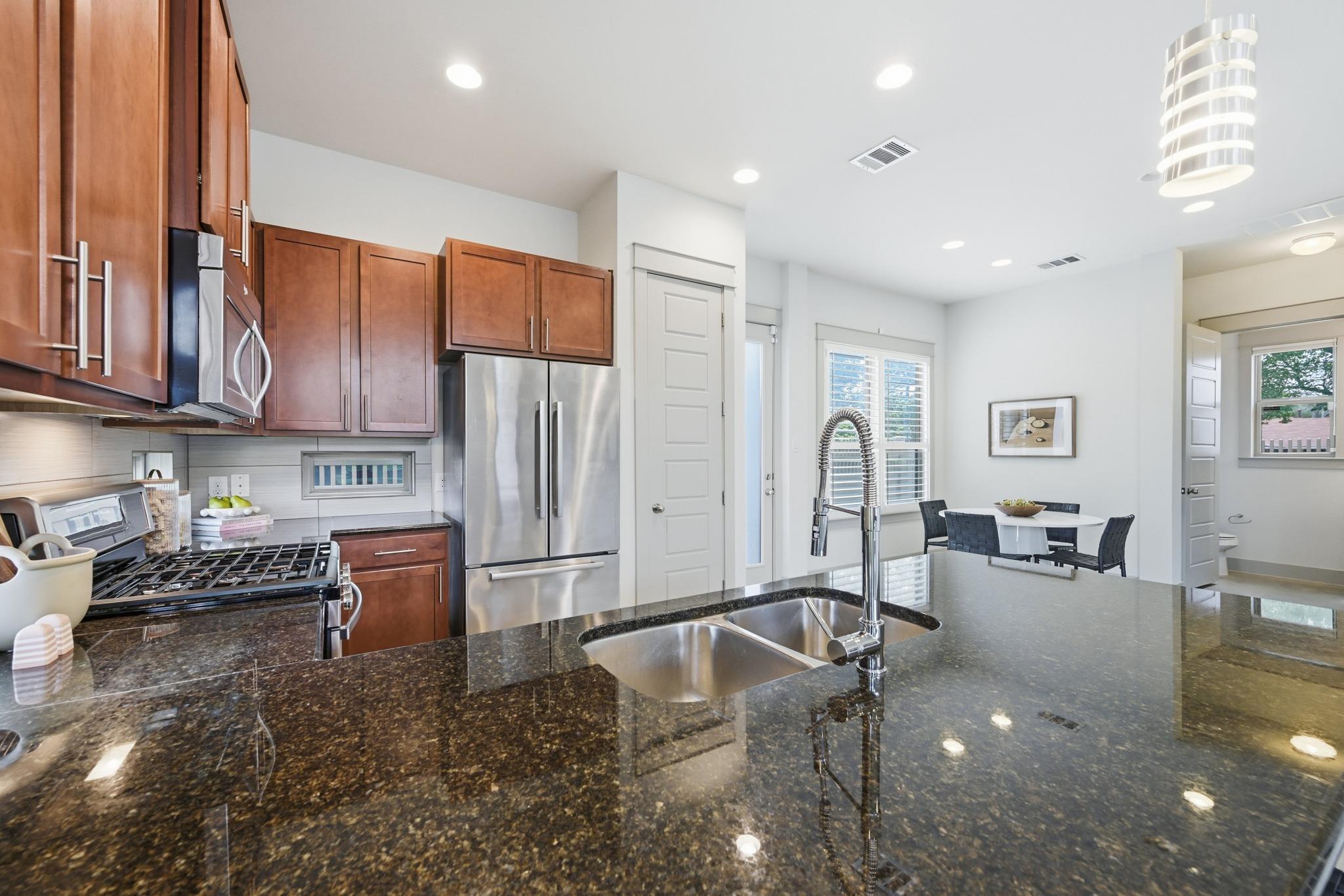 1917 W Saint Johns Ave # A