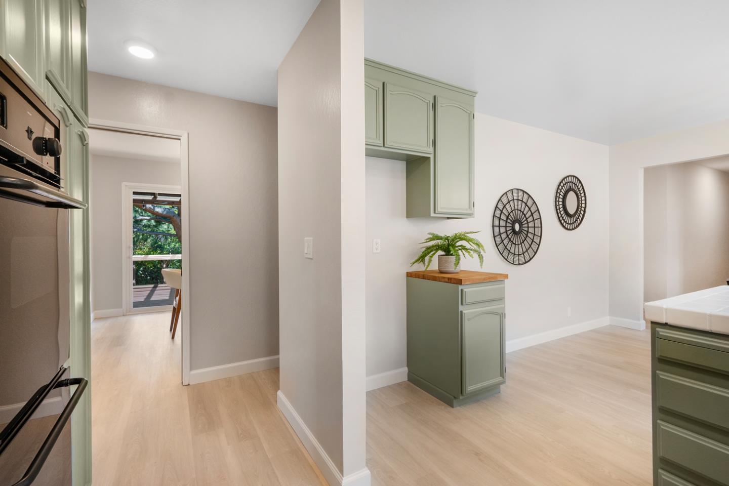 17020 John Telfer DR