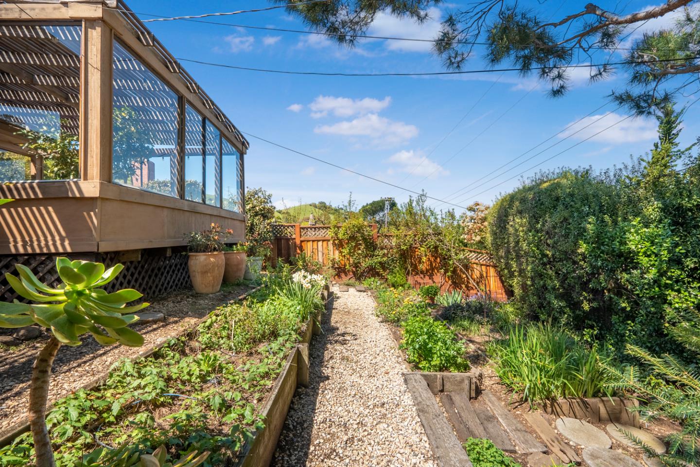 17020 John Telfer DR