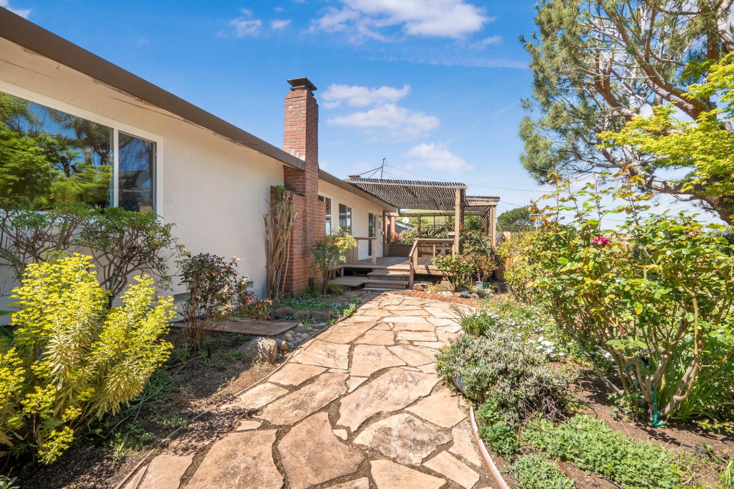 17020 John Telfer DR