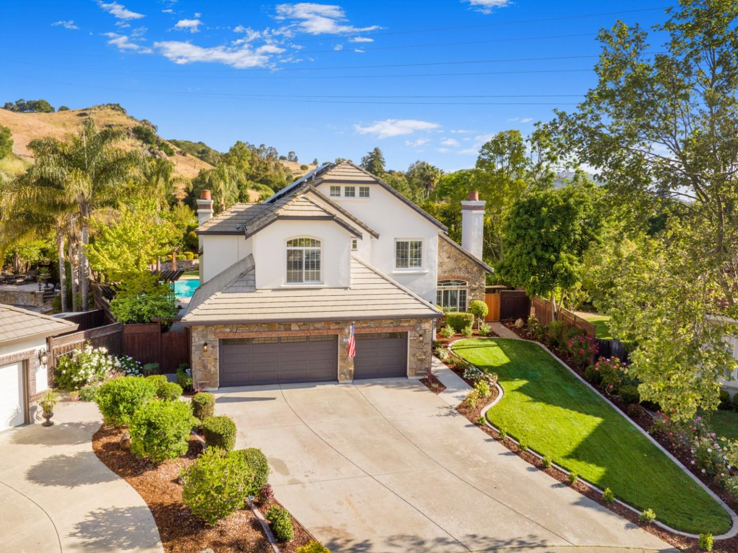 616 Kay Springs CT