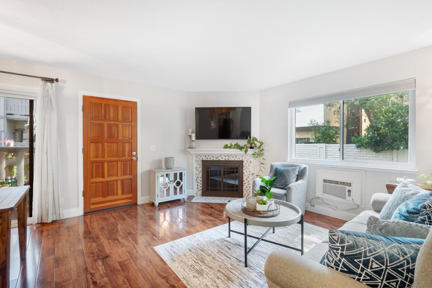 199 Sunwood Meadows PL