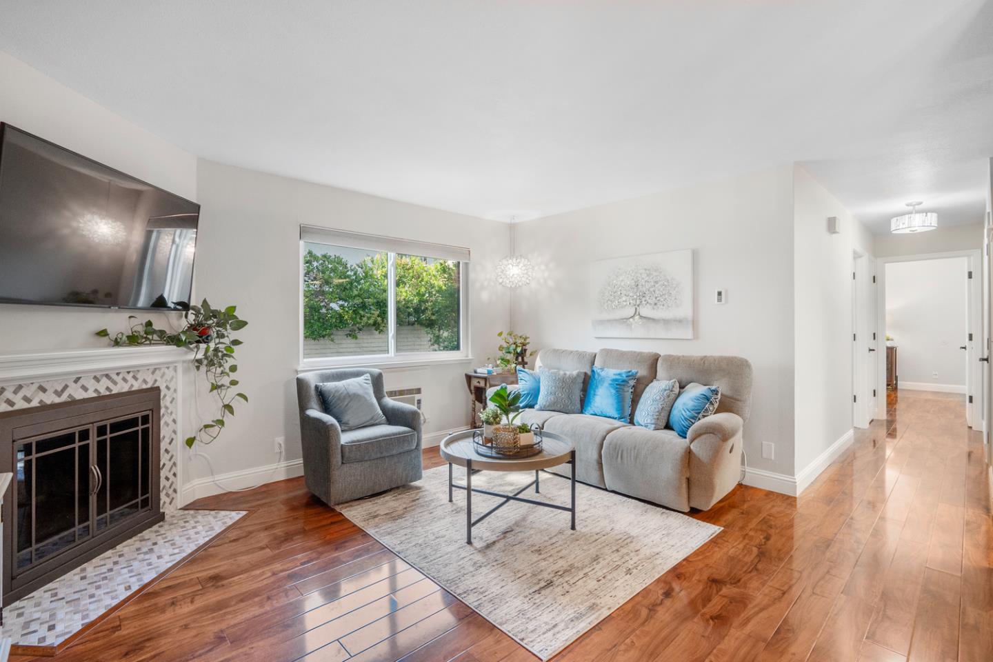 199 Sunwood Meadows PL