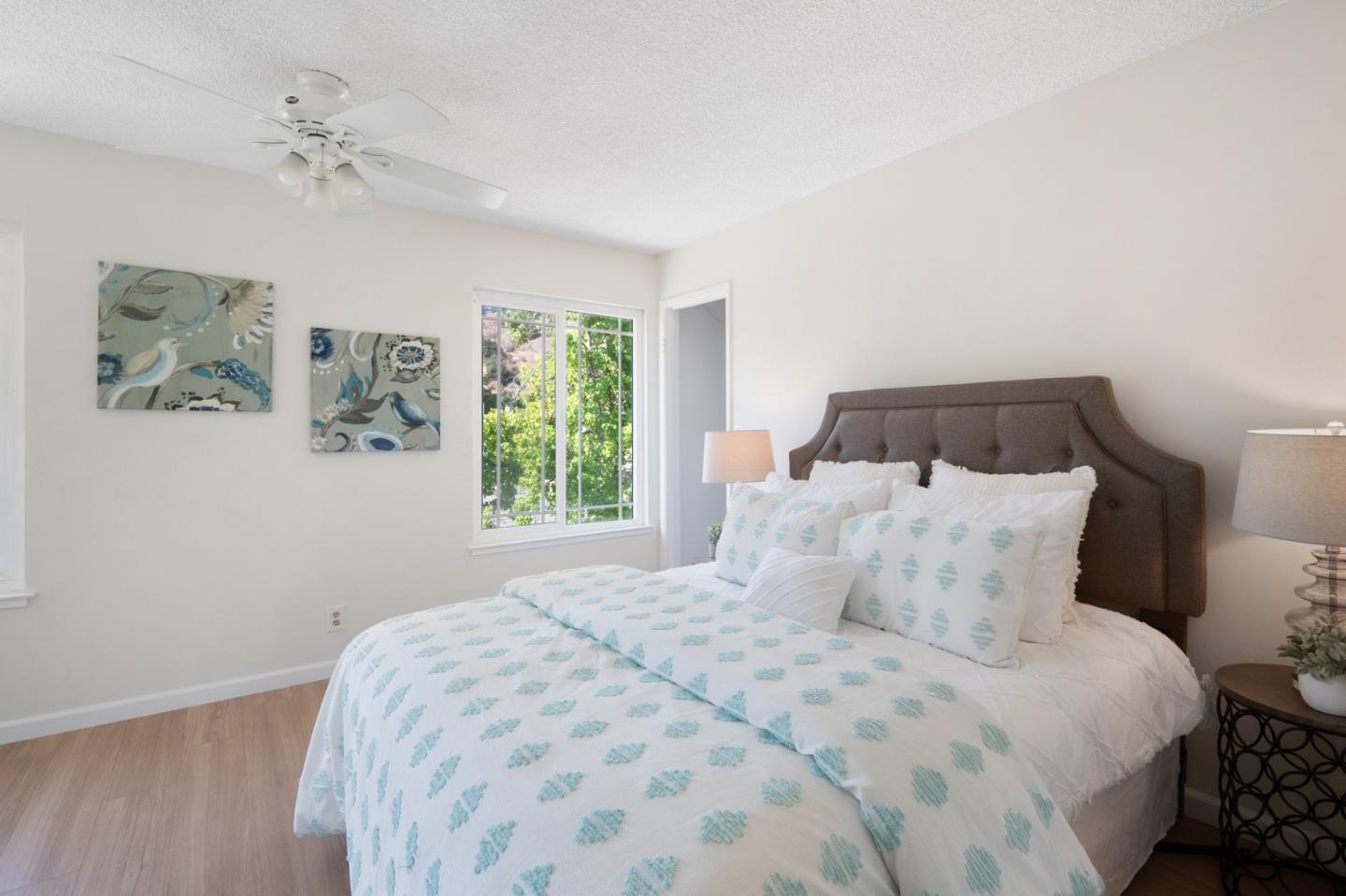 947 Maclay DR