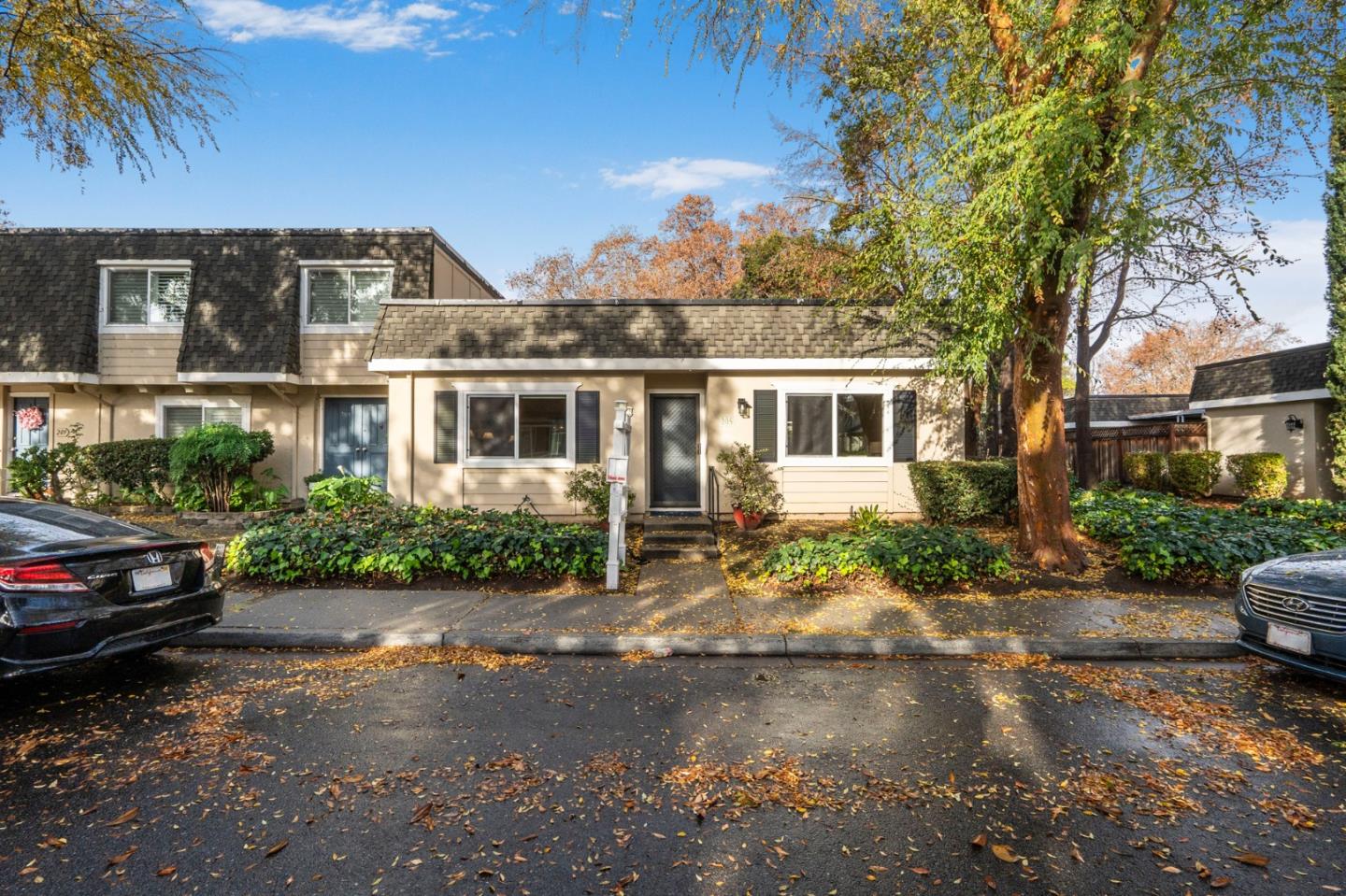 205 Fairway Glen Ln.