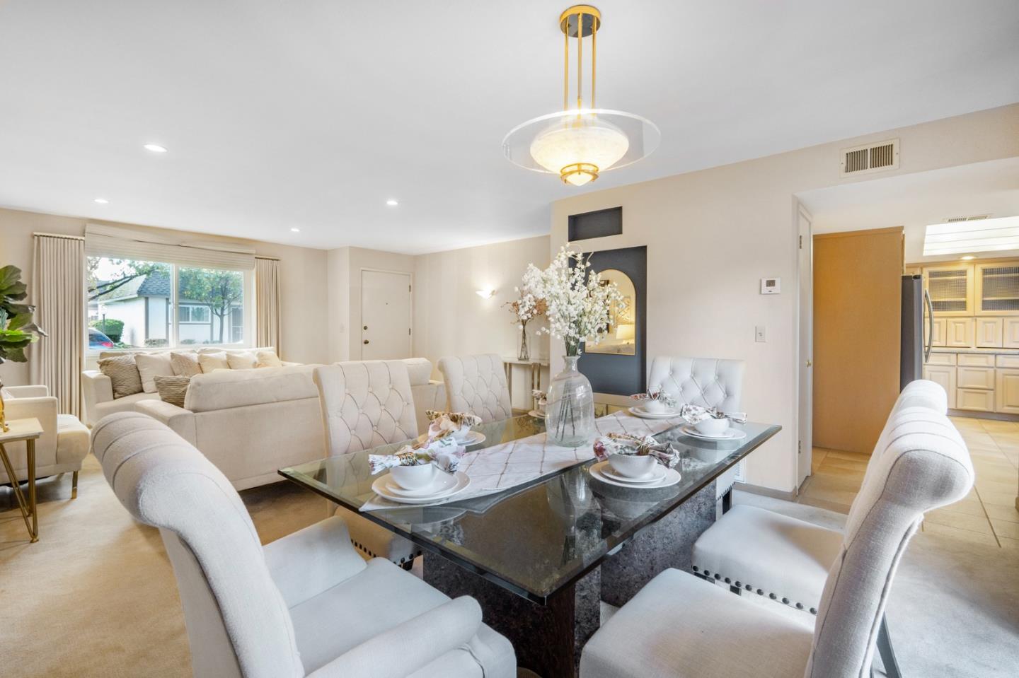 205 Fairway Glen Ln.