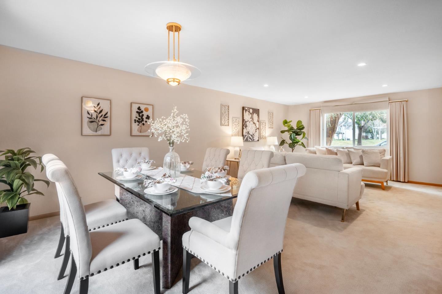 205 Fairway Glen Ln.